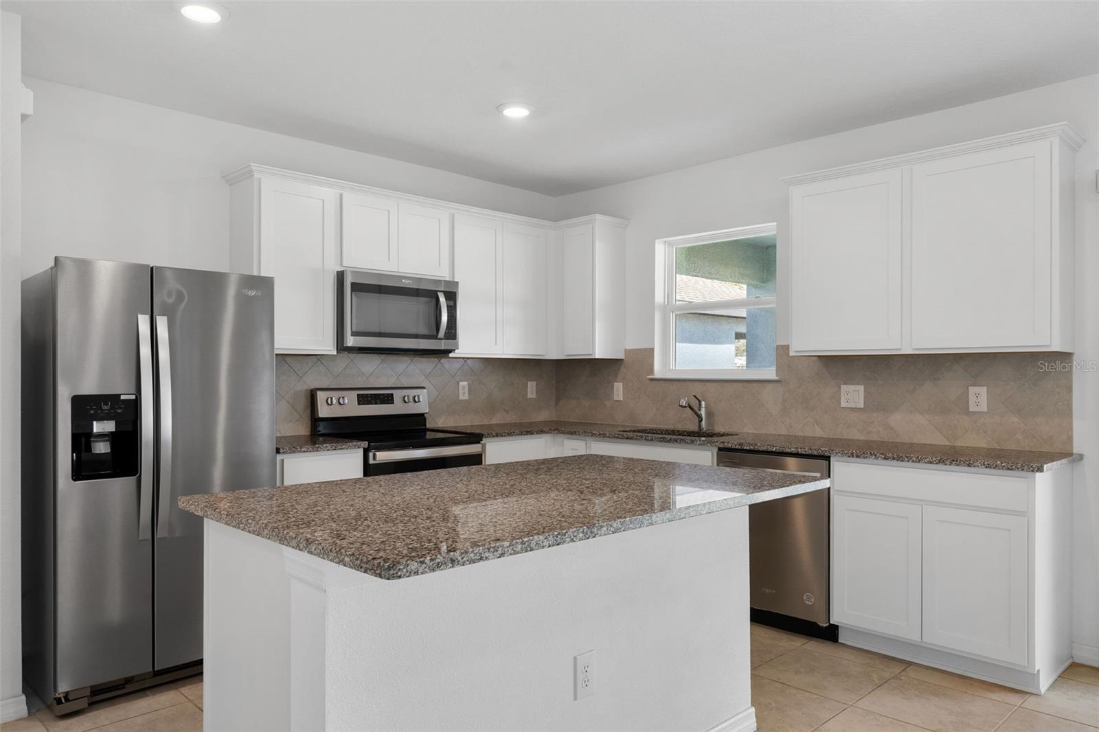 9644 SUMMERS CAY CIR — photo 17