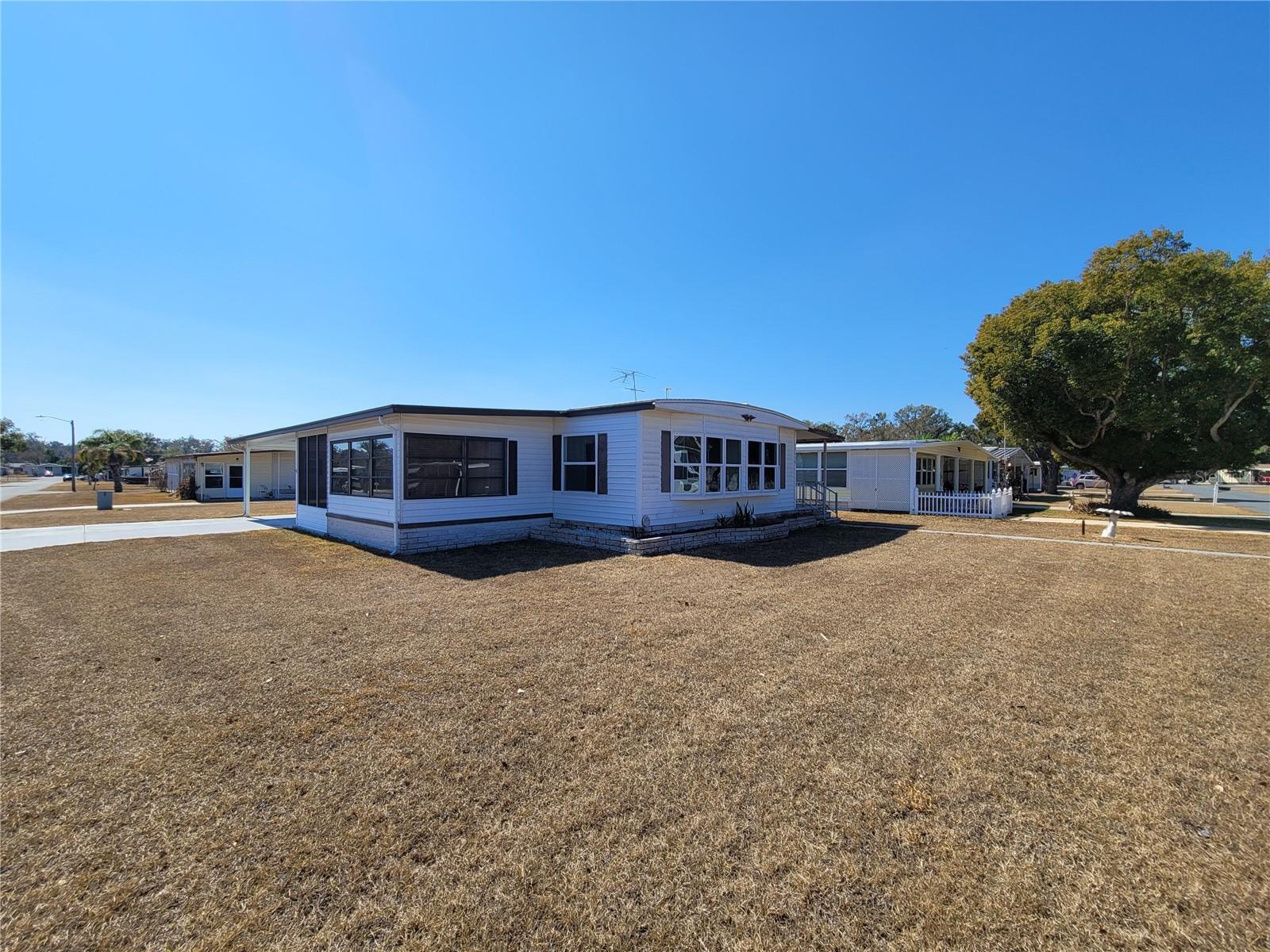 39438 ROCKFORD AVE — photo 45