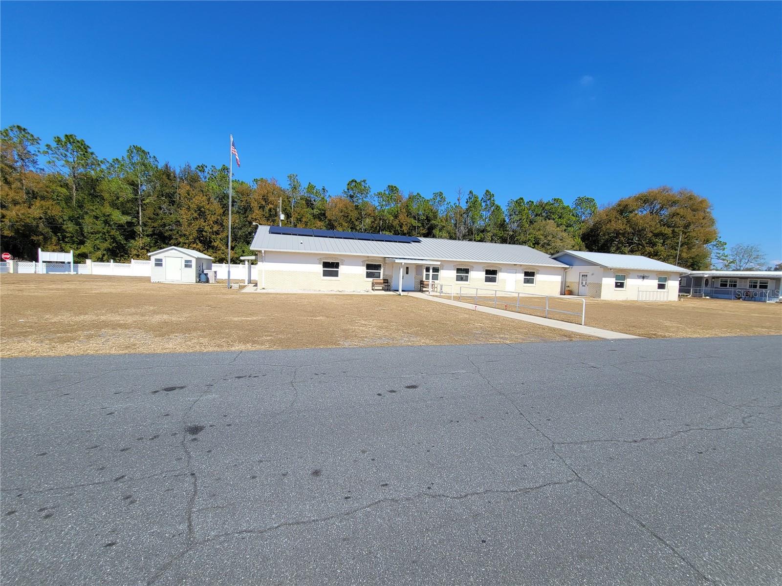 39438 ROCKFORD AVE — photo 50