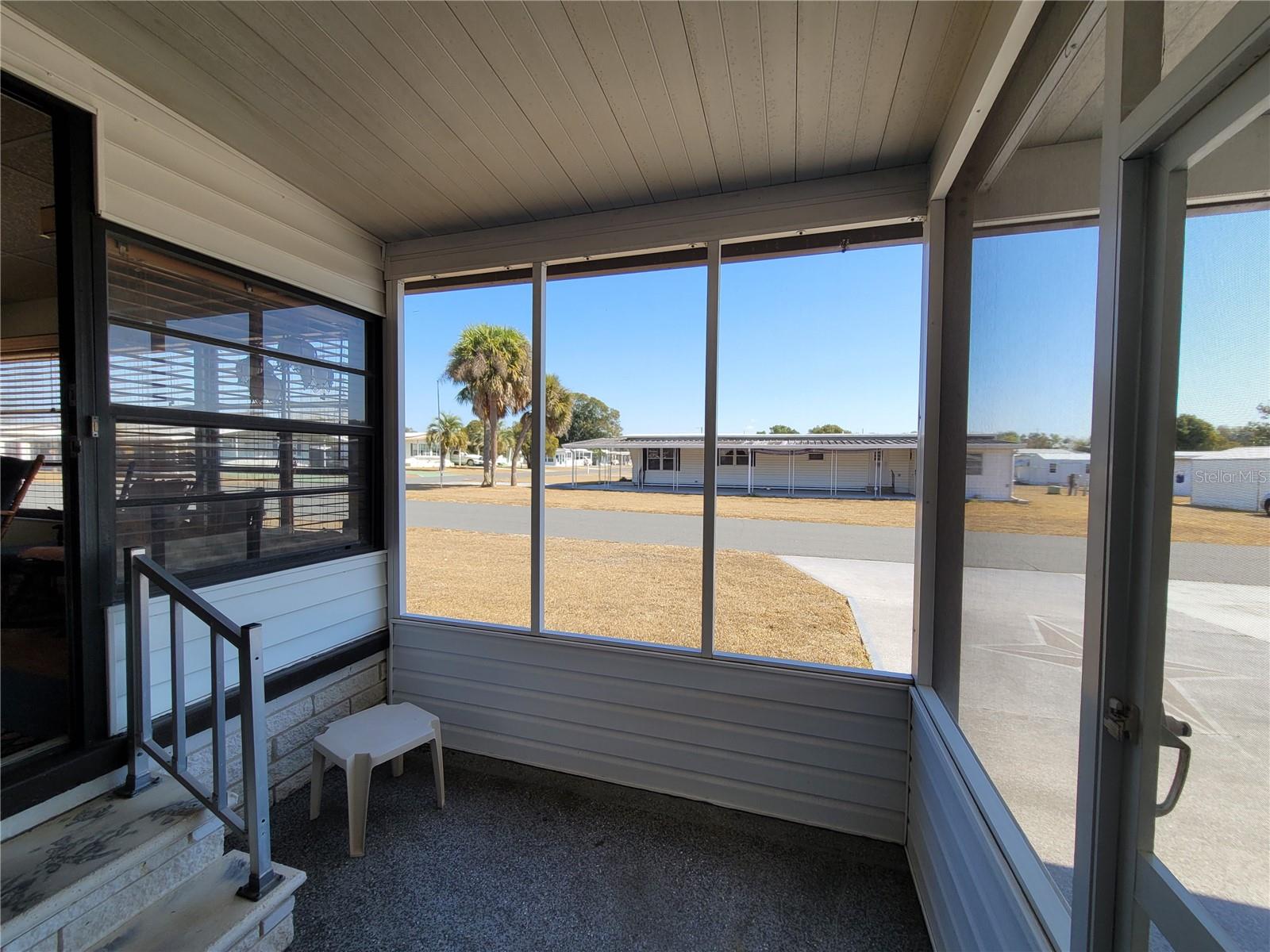 39438 ROCKFORD AVE — photo 4
