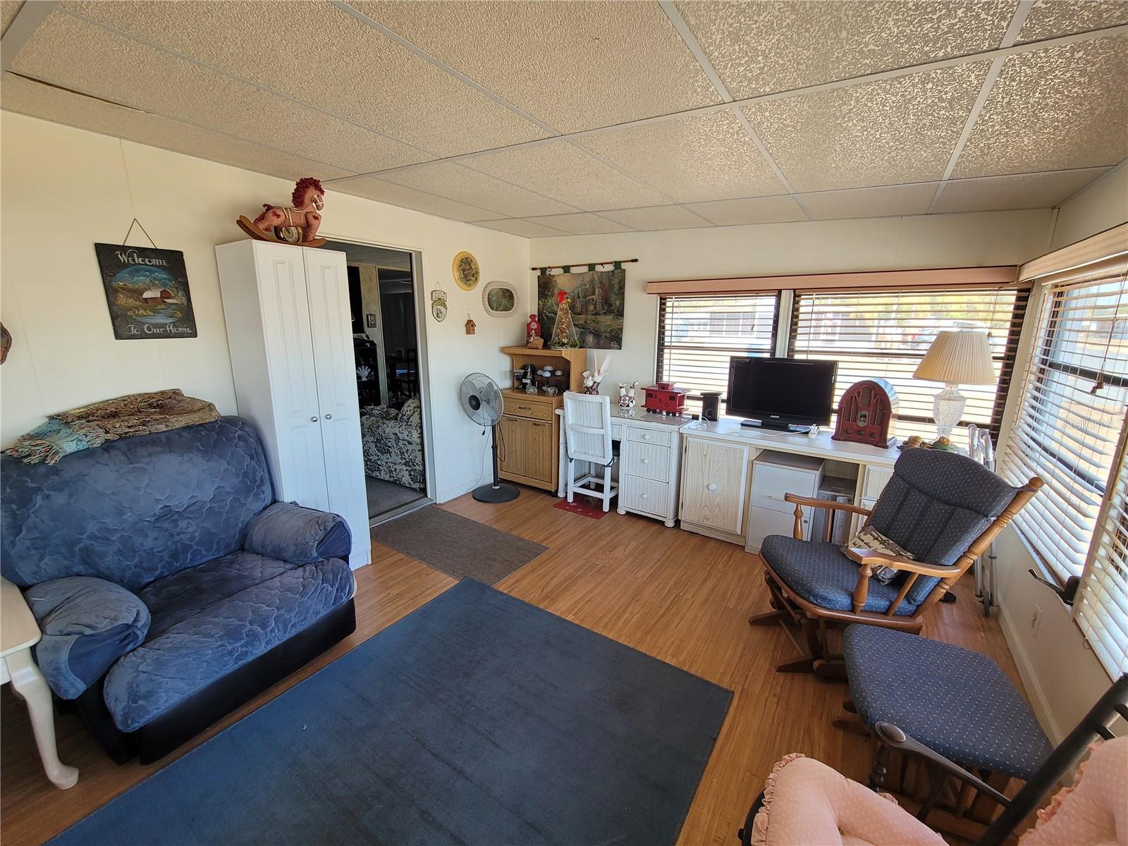 39438 ROCKFORD AVE — photo 8