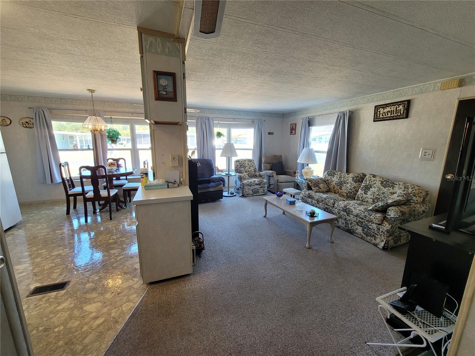 39438 ROCKFORD AVE — photo 21