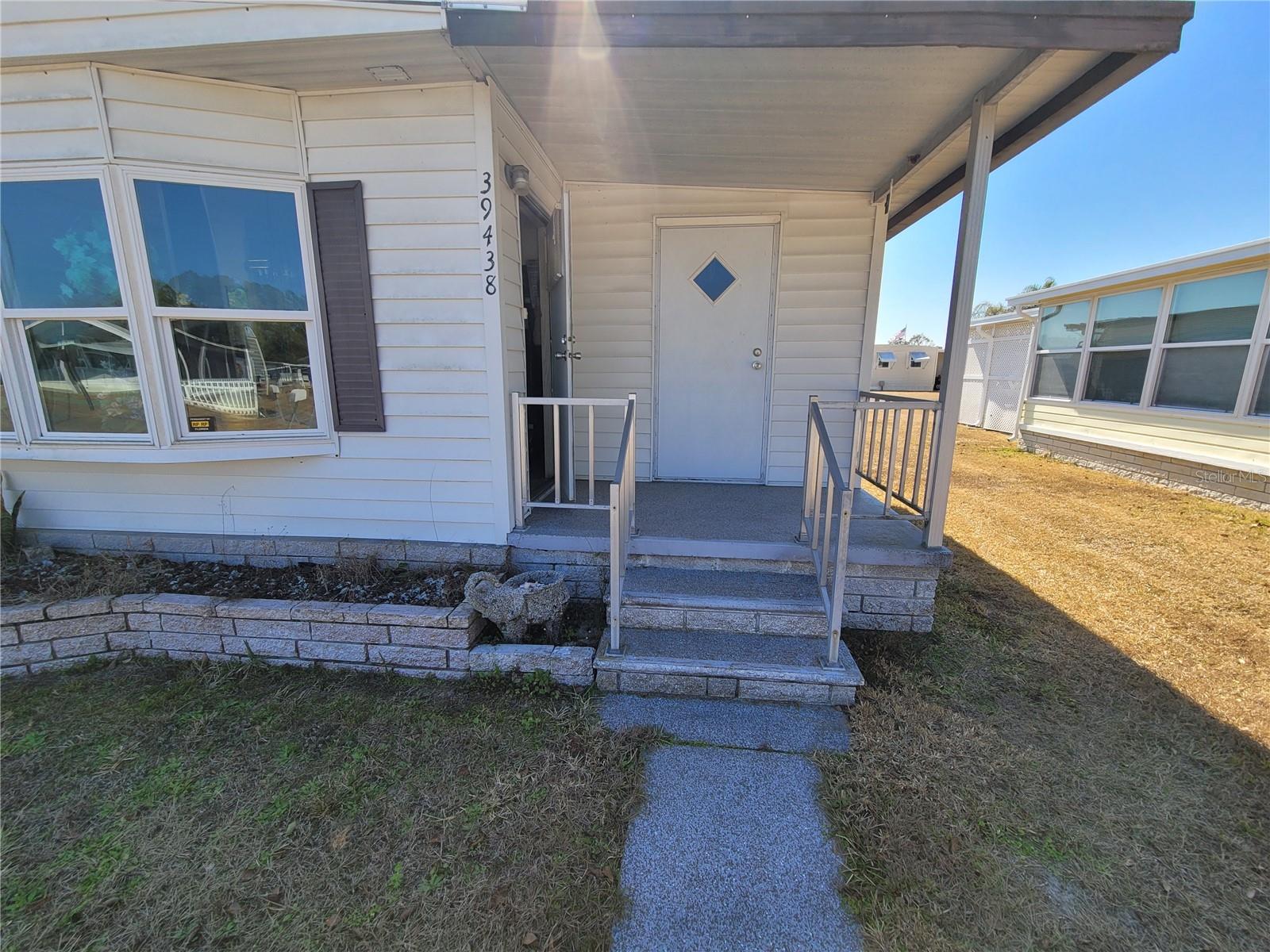39438 ROCKFORD AVE — photo 31