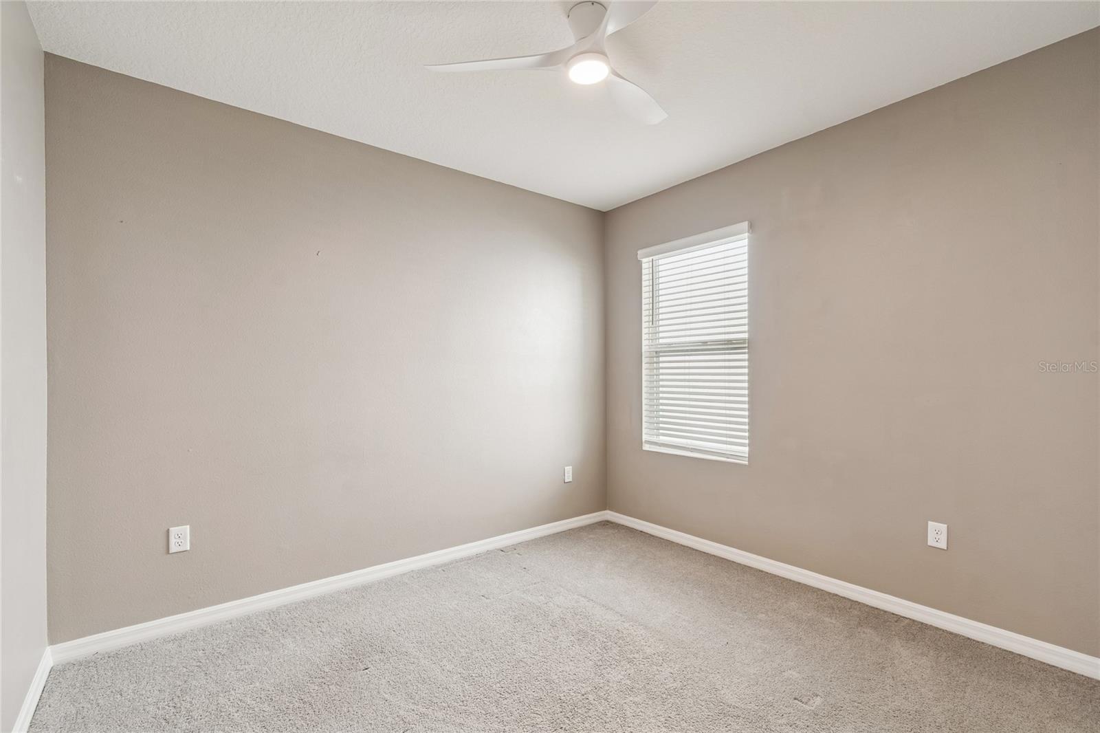 5221 HILLSIDE MEADOW PL — photo 14
