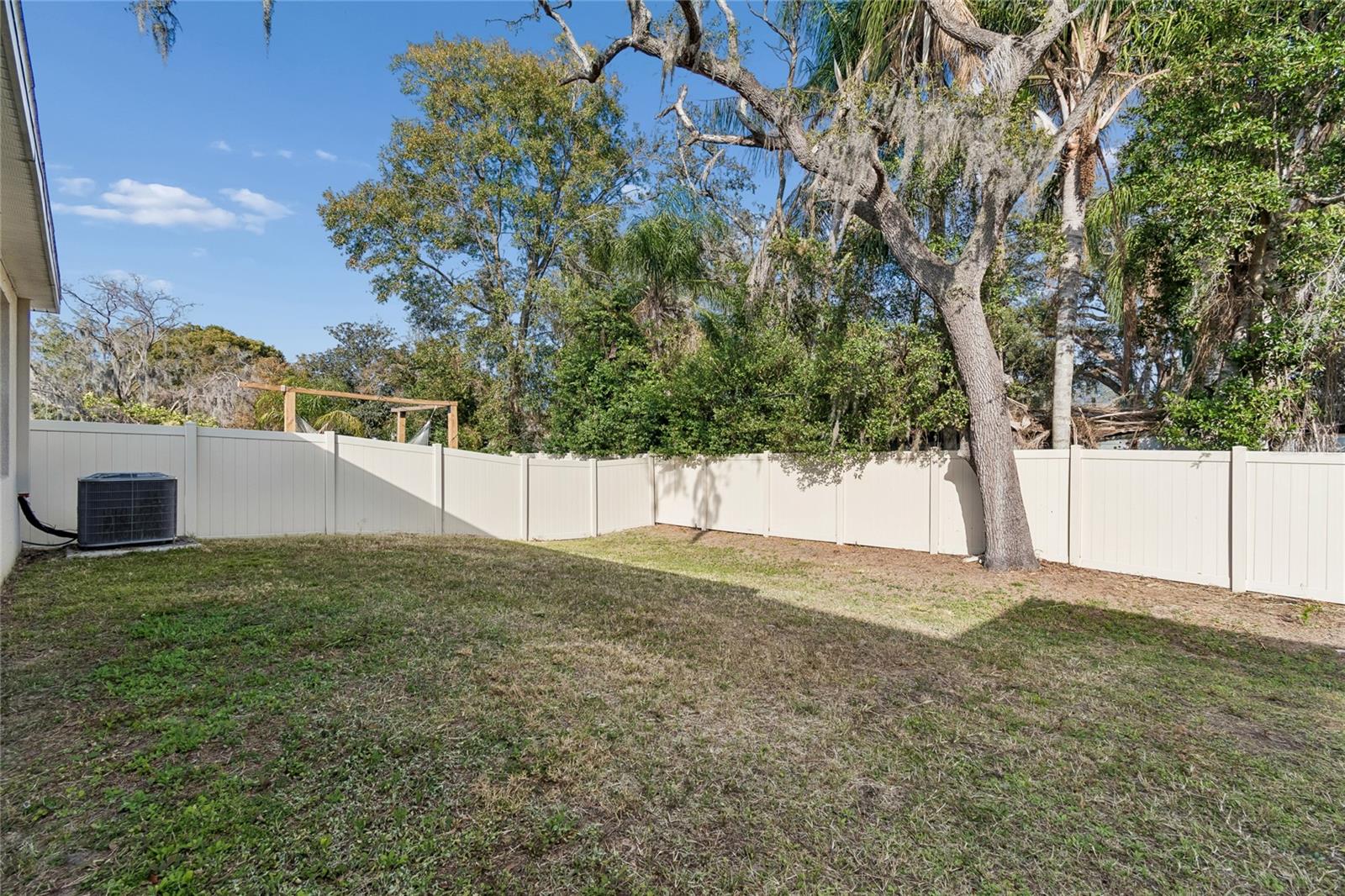 5221 HILLSIDE MEADOW PL — photo 32
