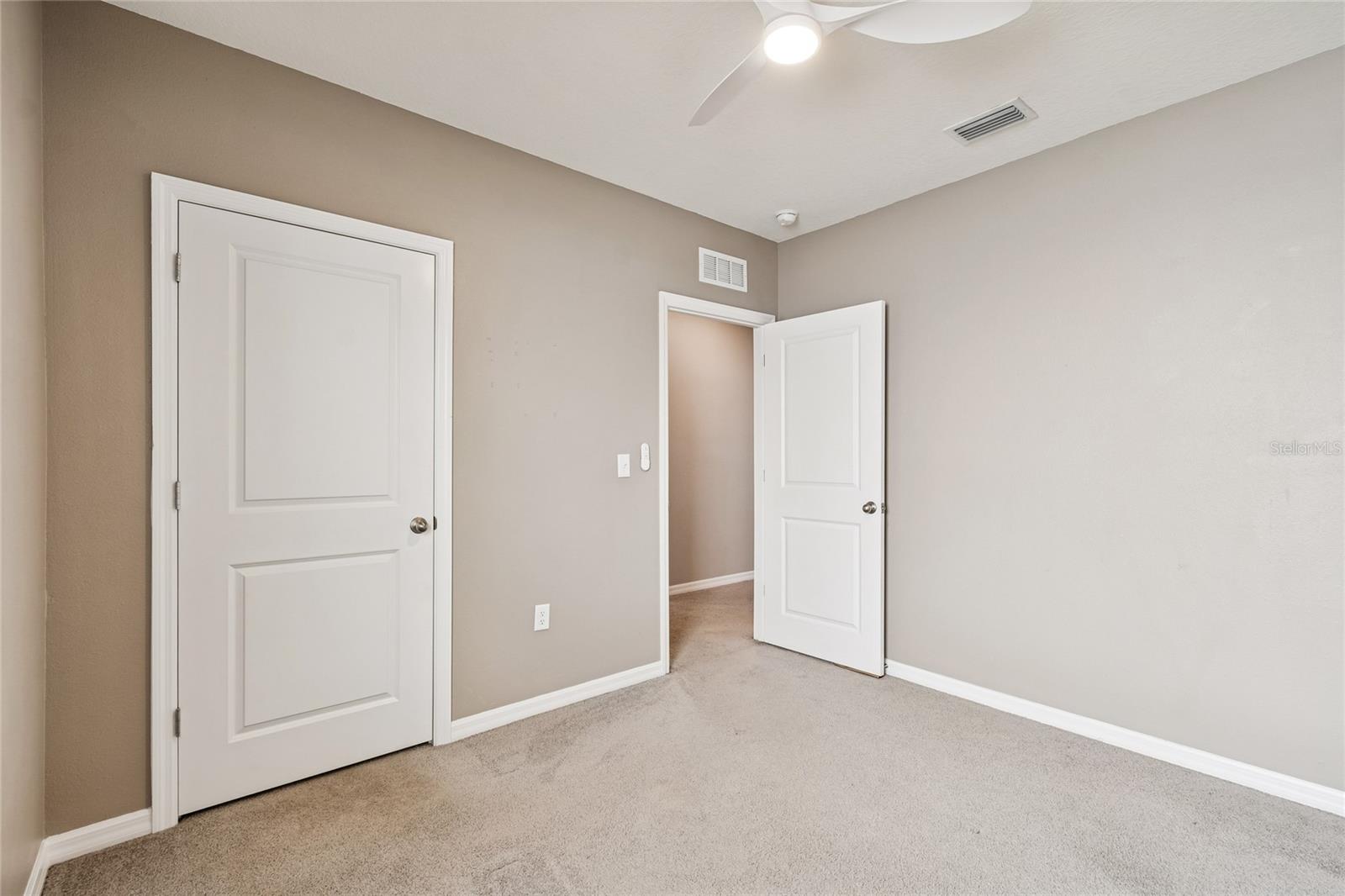5221 HILLSIDE MEADOW PL — photo 17