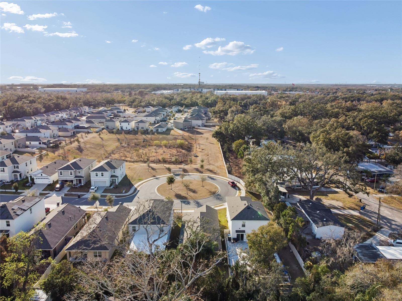 5221 HILLSIDE MEADOW PL — photo 39