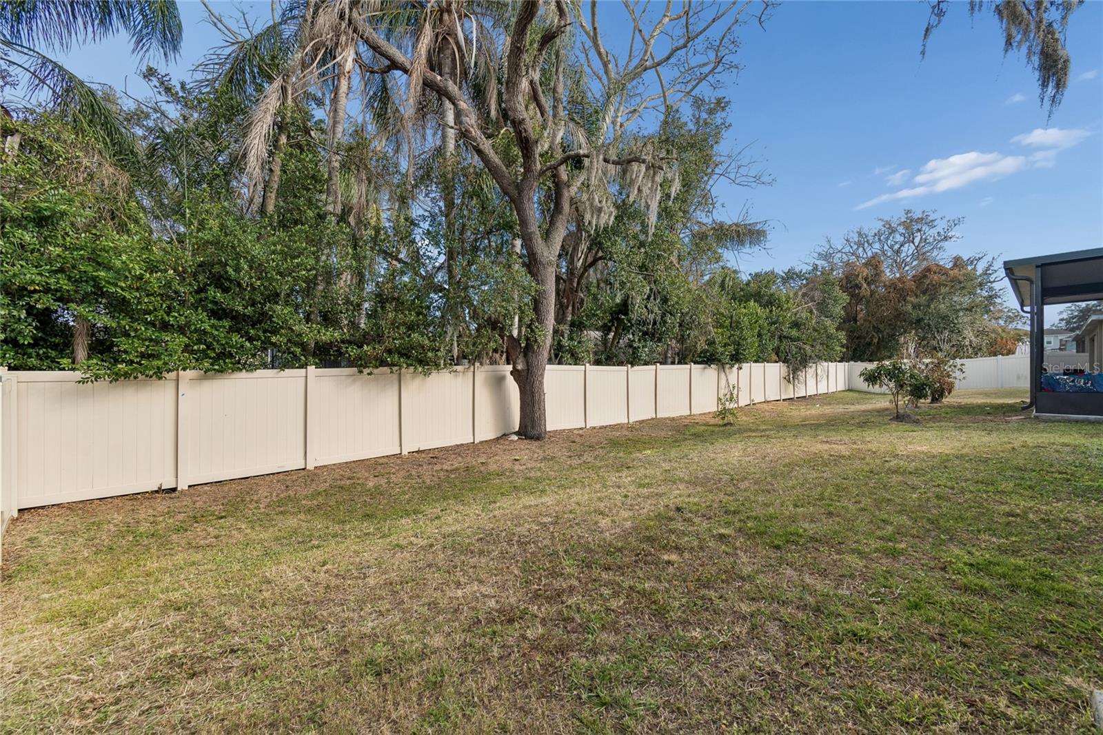 5221 HILLSIDE MEADOW PL — photo 34