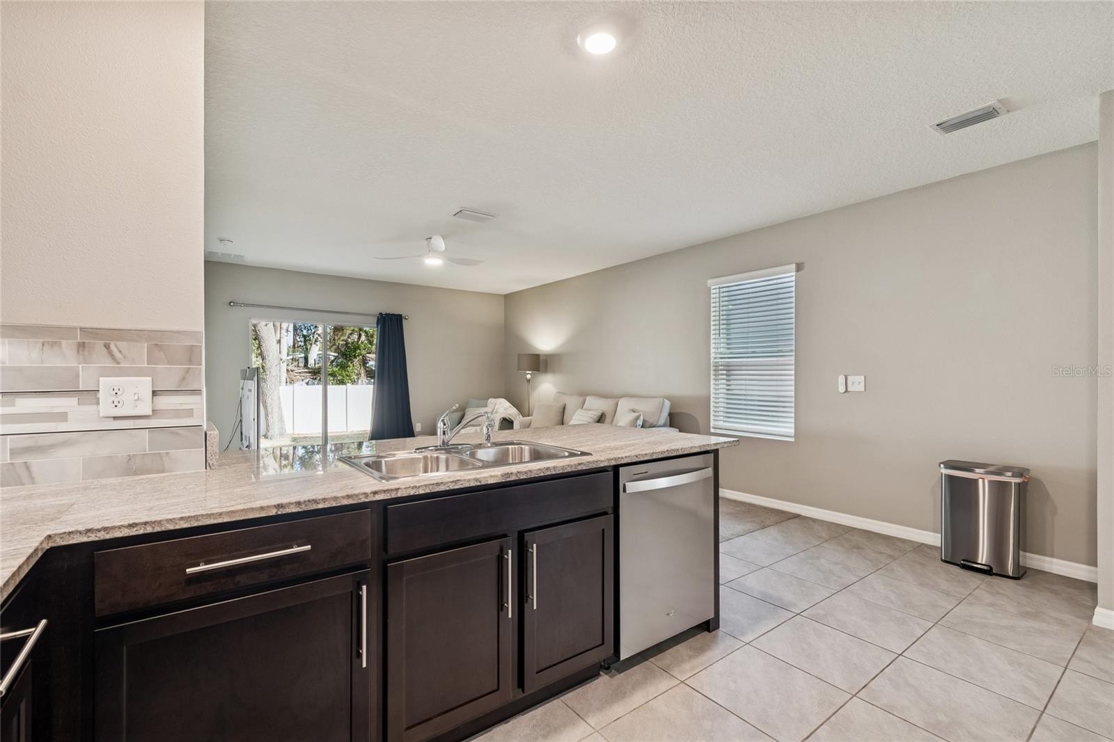 5221 HILLSIDE MEADOW PL — photo 9