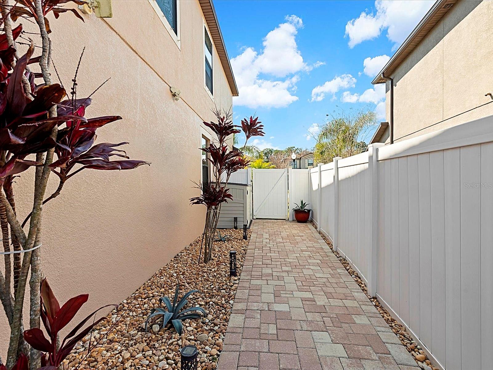 1716 HADDEN HALL PL — photo 41