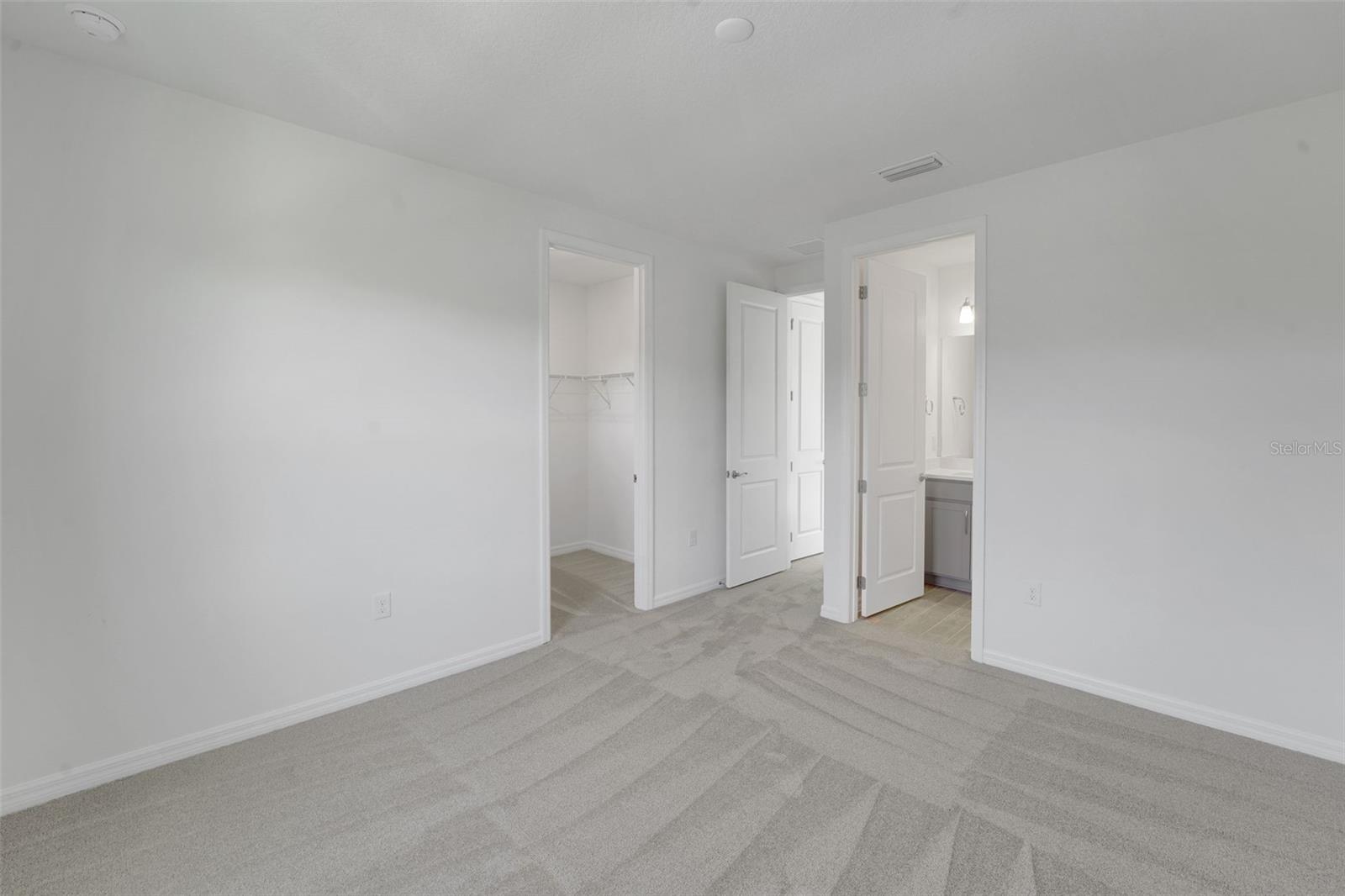 17453 VALLEYWOOD PKWY — photo 37