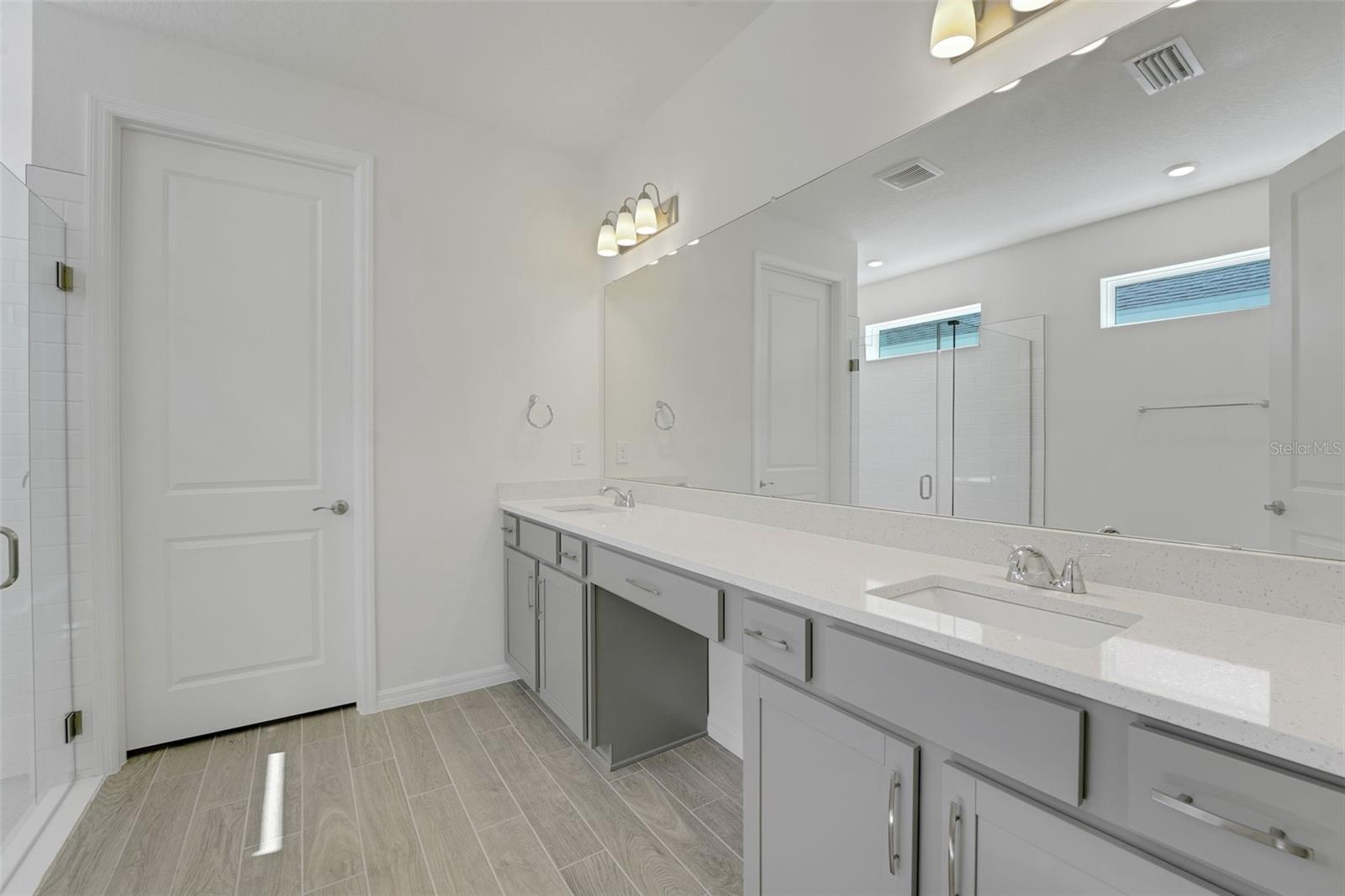 17453 VALLEYWOOD PKWY — photo 25