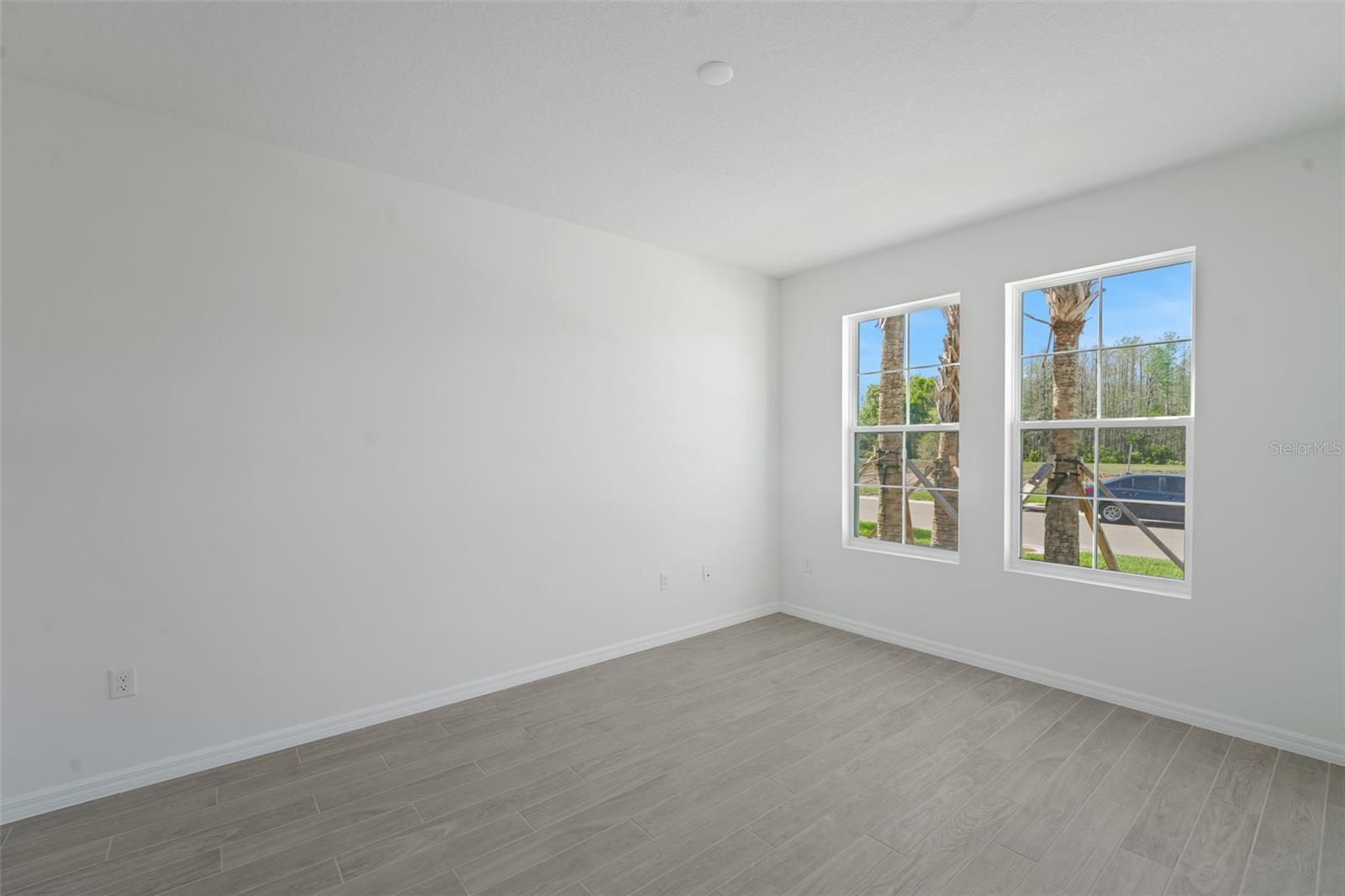 17453 VALLEYWOOD PKWY — photo 8