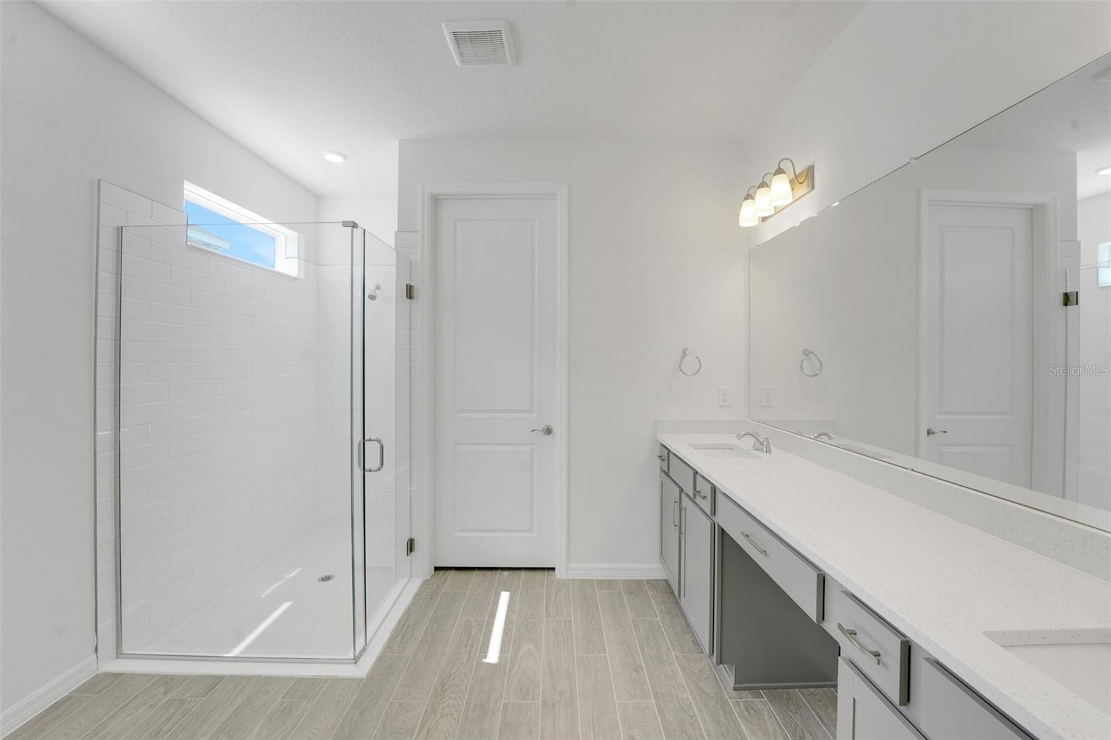 17453 VALLEYWOOD PKWY — photo 24