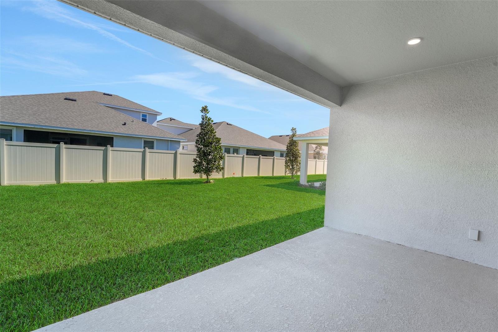 17453 VALLEYWOOD PKWY — photo 52