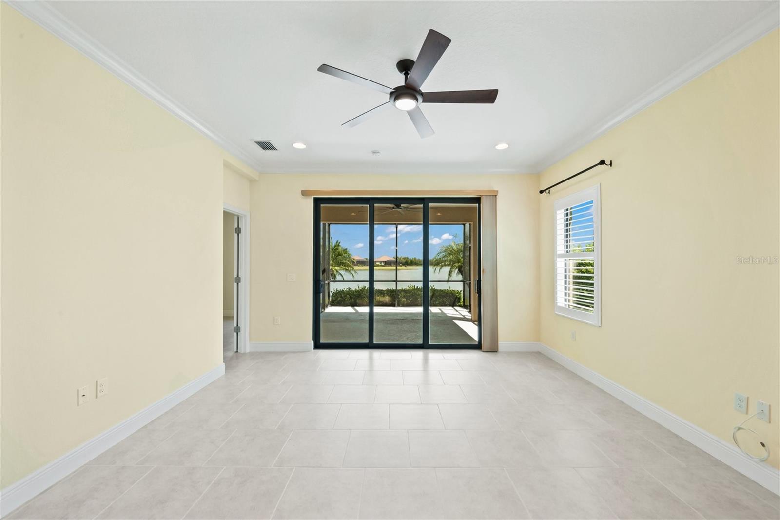 243 CASSANO DR — photo 18