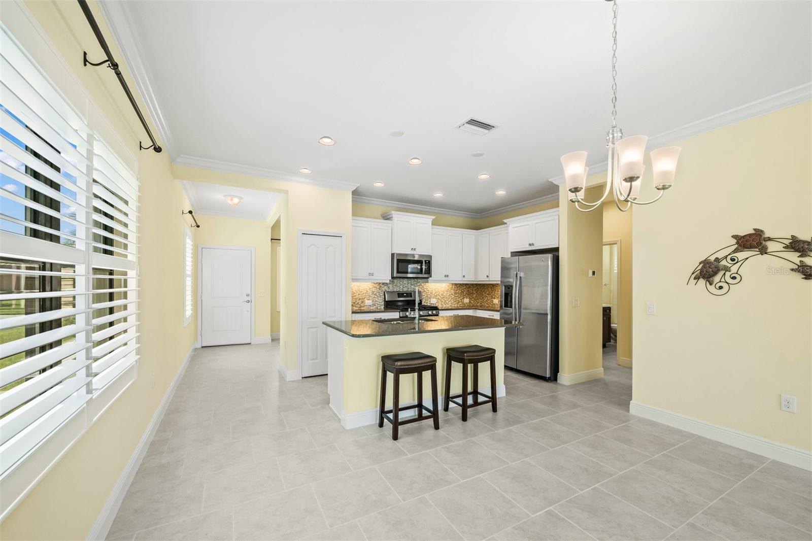 243 CASSANO DR — photo 16