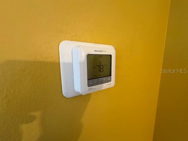 1021 AUGUSTA DR — photo 36
