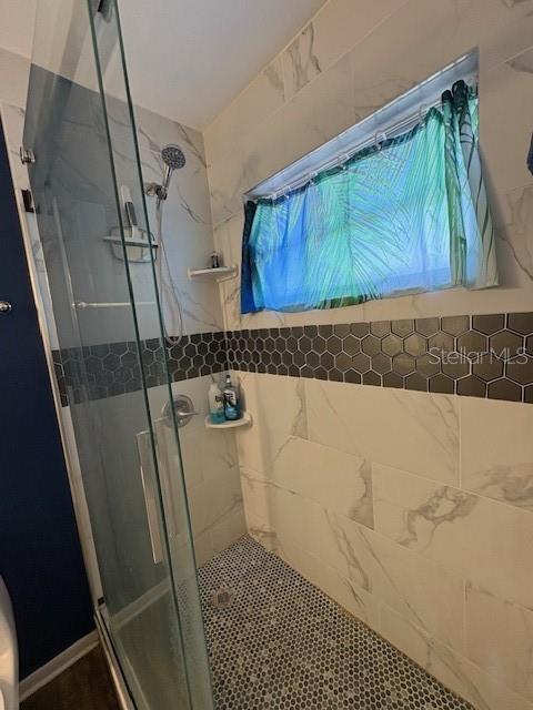 1021 AUGUSTA DR — photo 25