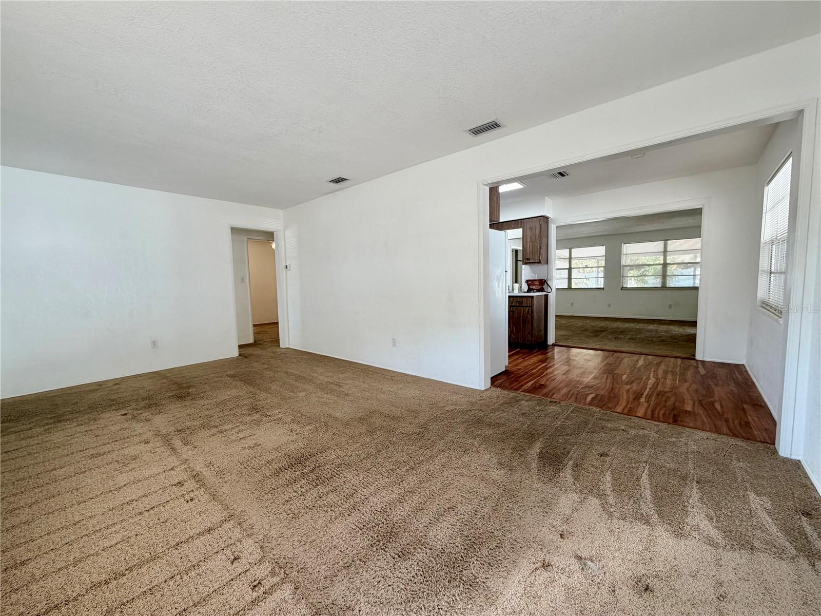 110 S CORONA AVE — photo 2