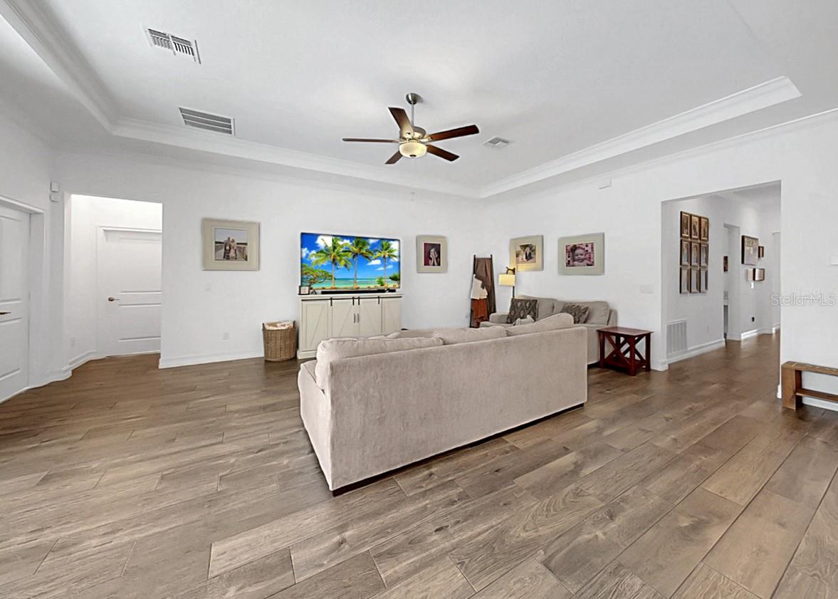 12853 BERGSTROM BAY DR — photo 27