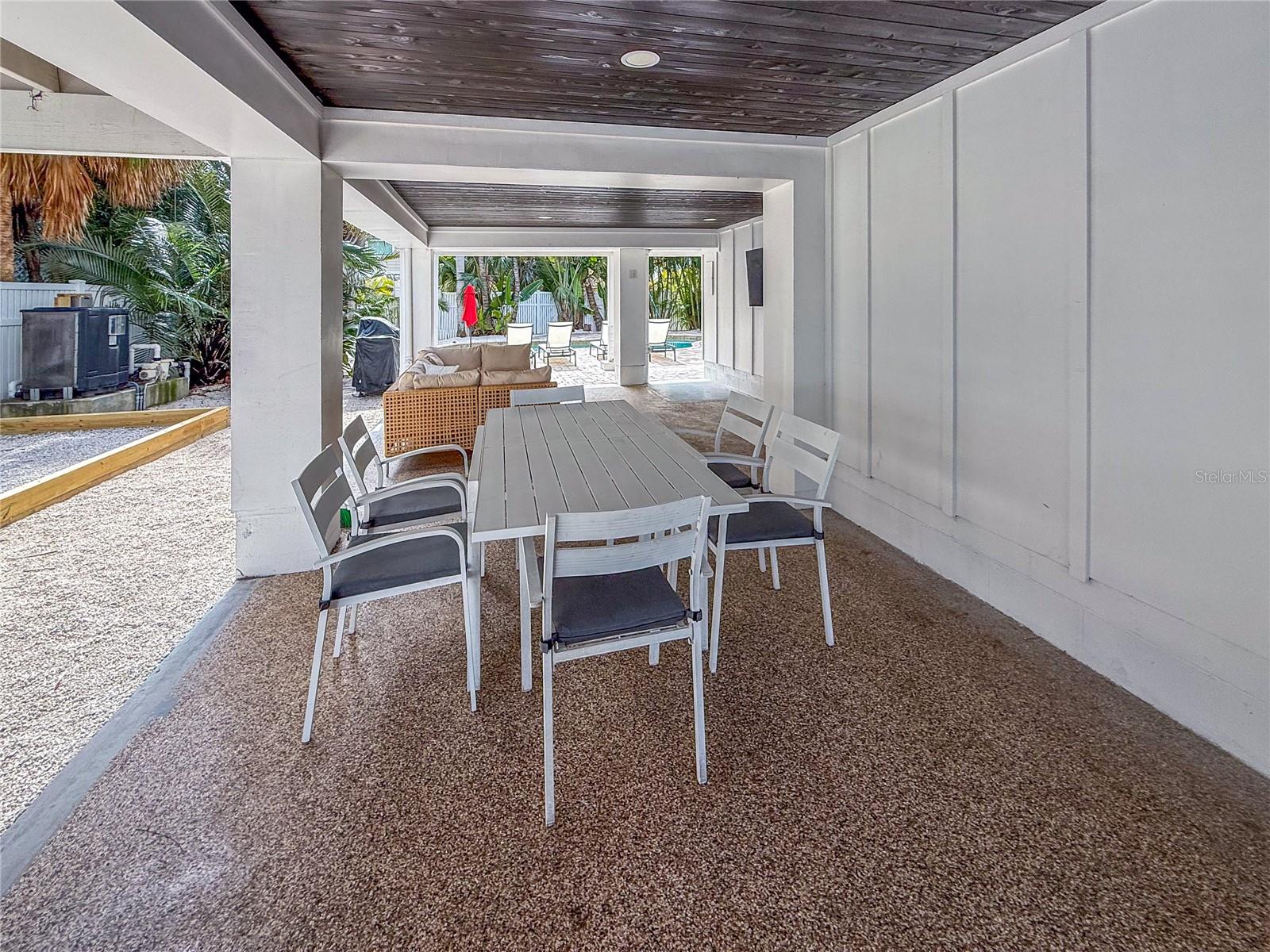 403 N BAY BLVD — photo 44