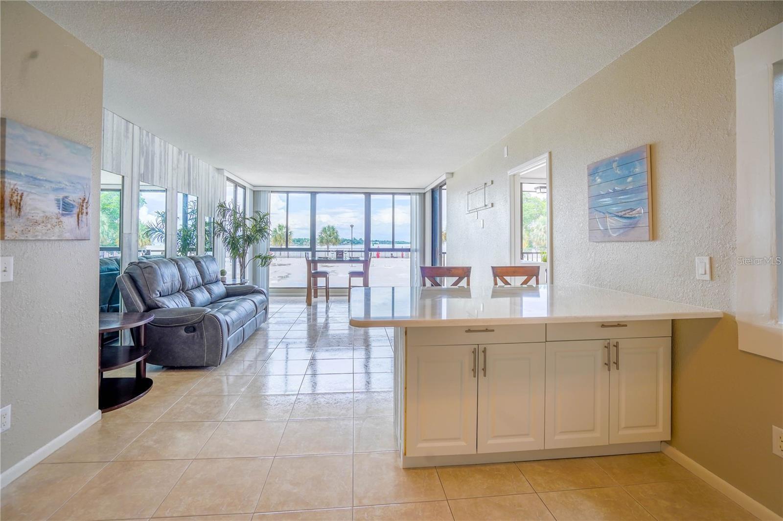 7100 SUNSHINE SKYWAY LN S #201 — photo 37
