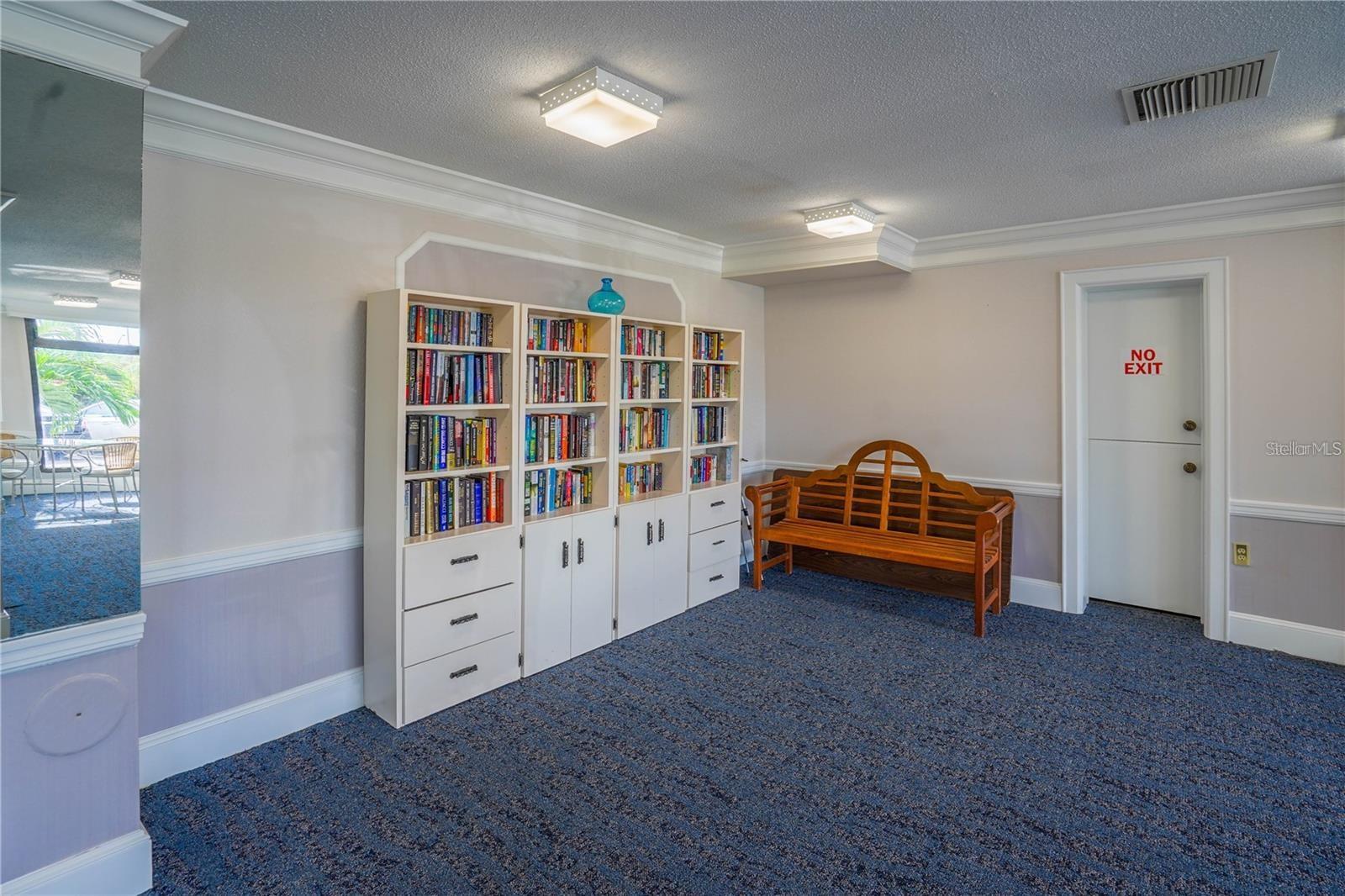 7100 SUNSHINE SKYWAY LN S #201 — photo 54