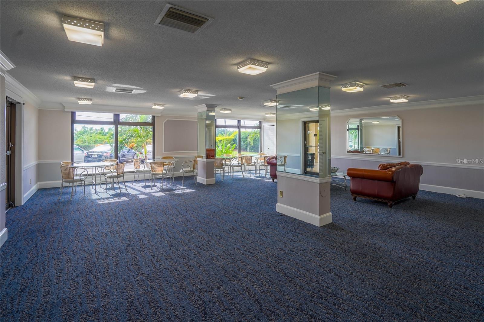 7100 SUNSHINE SKYWAY LN S #201 — photo 52