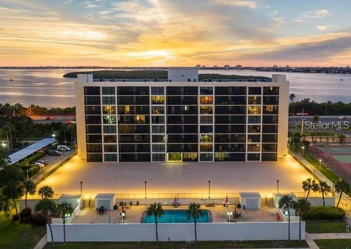 7100 SUNSHINE SKYWAY LN S #201 — photo 57