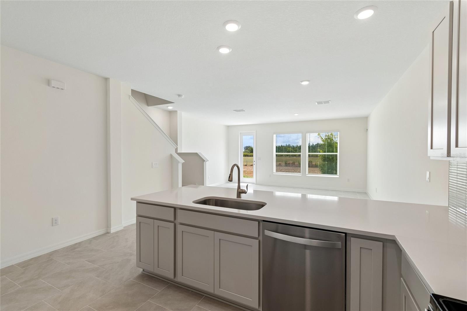 6406 JENSEN VIEW AVE — photo 6