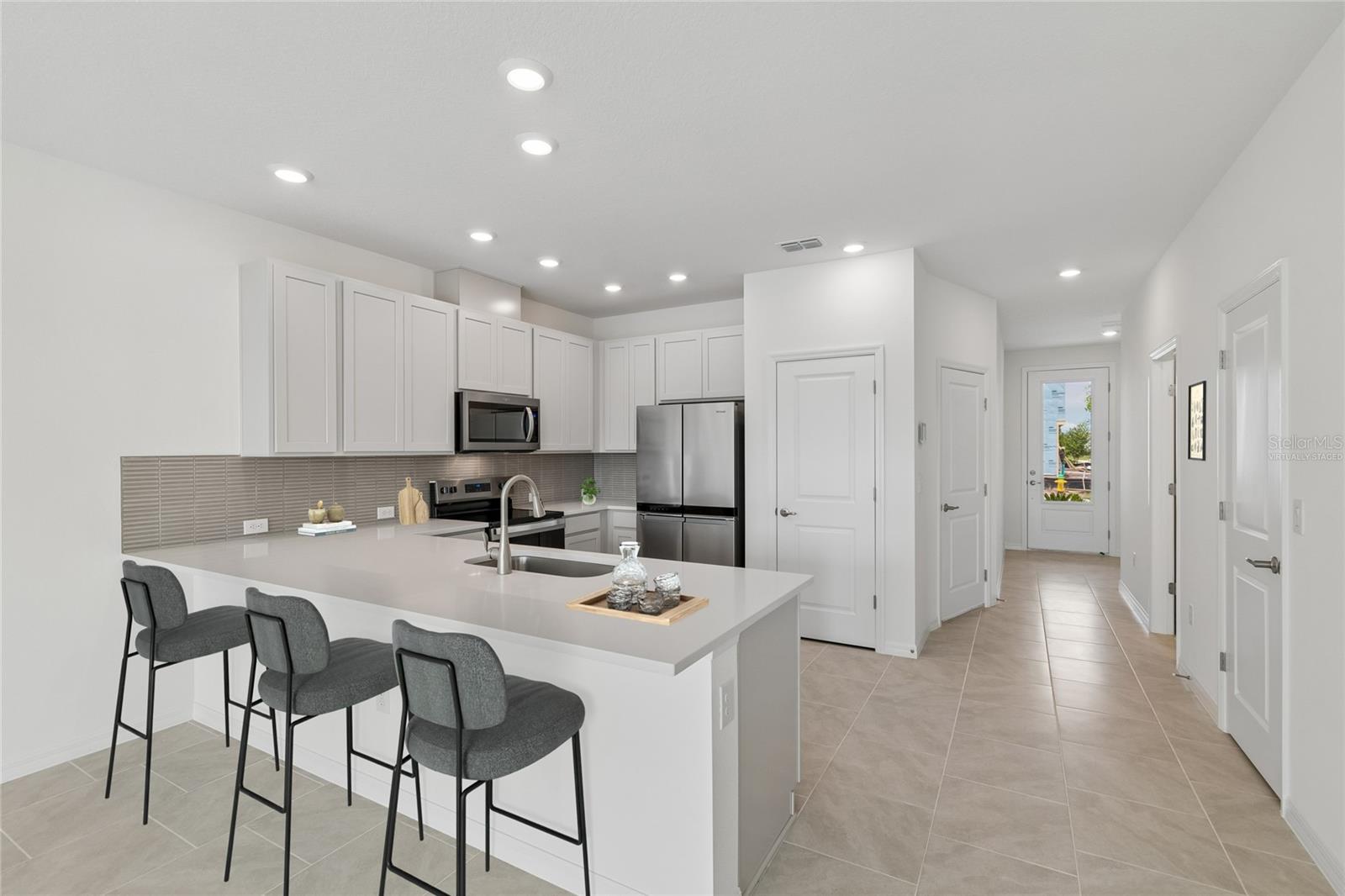 6406 JENSEN VIEW AVE — photo 3