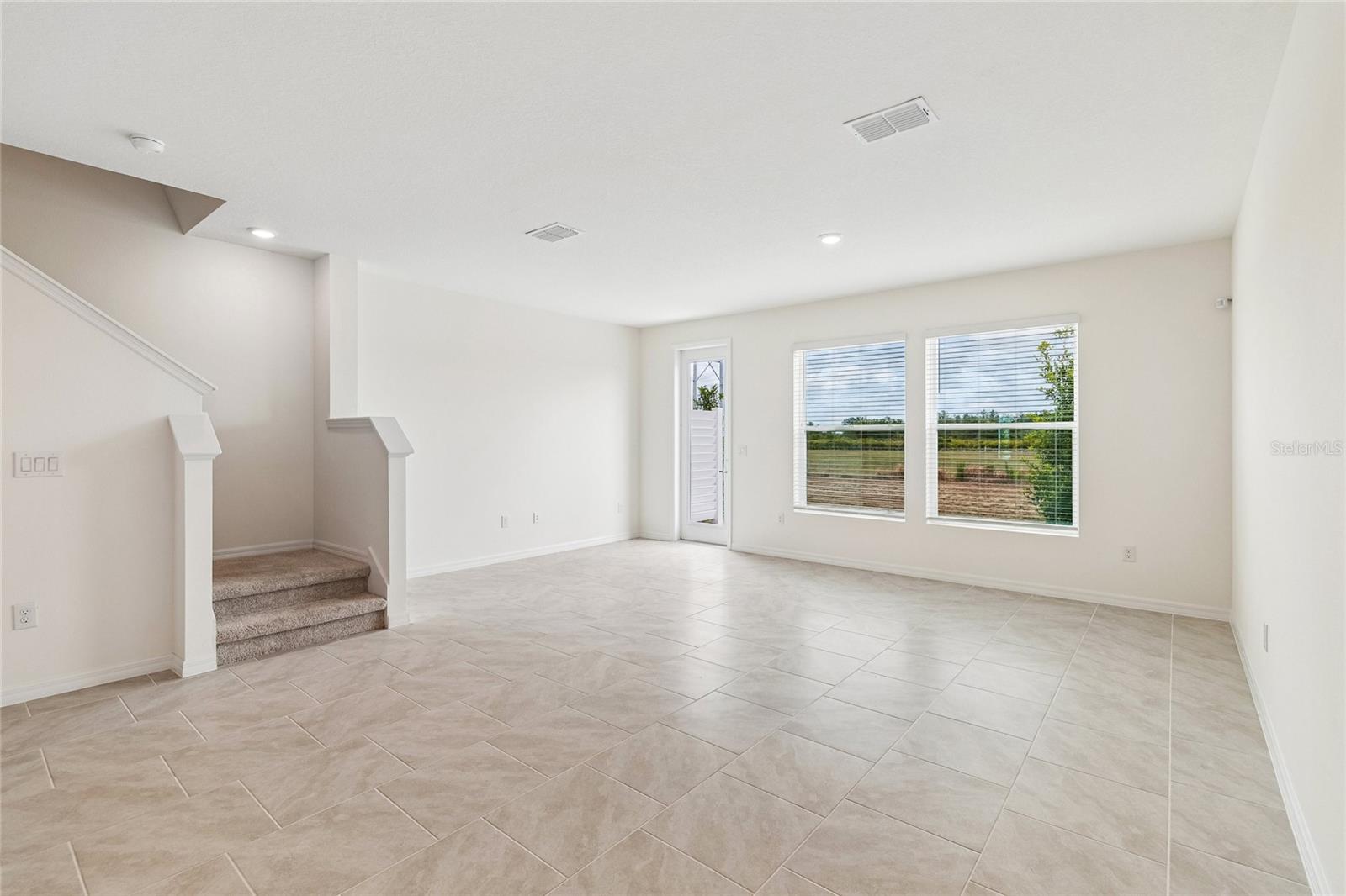 6406 JENSEN VIEW AVE — photo 10