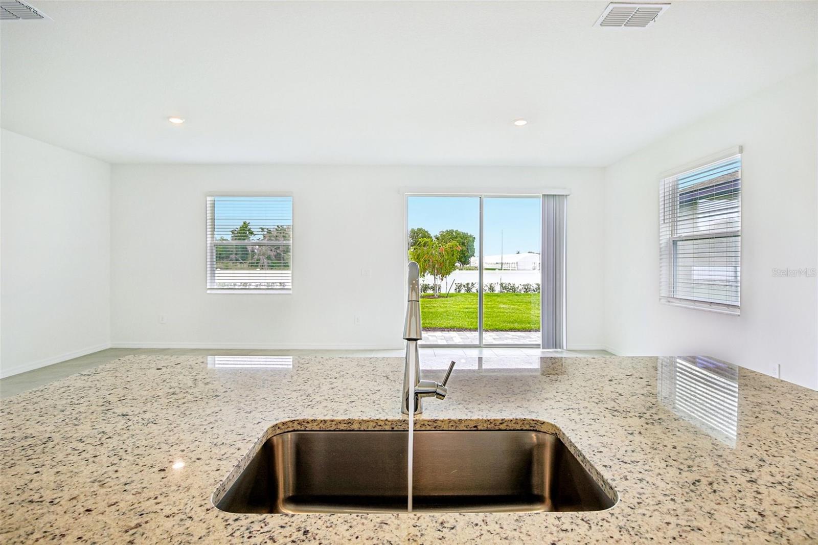 4516 OUTHAUL RUN — photo 7