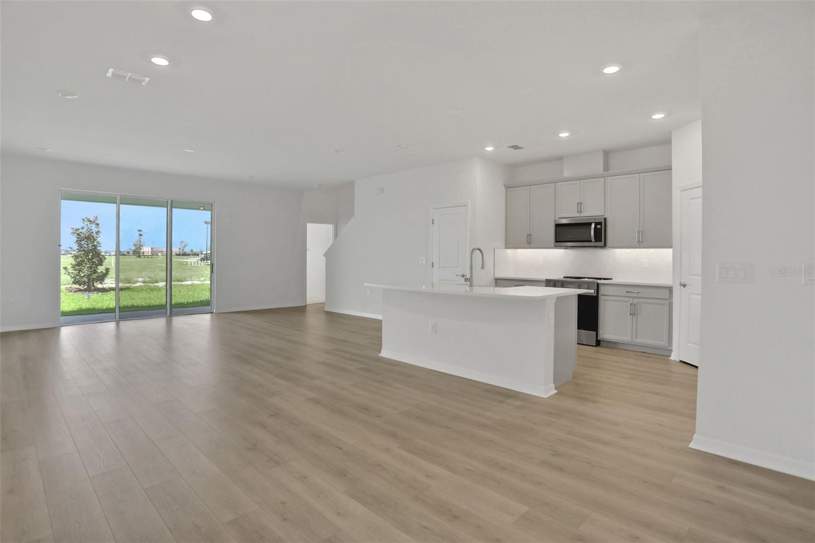 7570 SEA OAK CT — photo 11