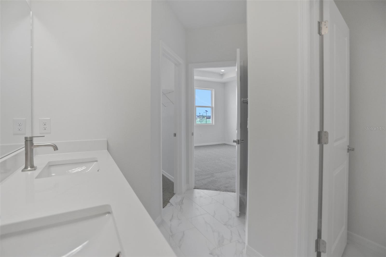 7570 SEA OAK CT — photo 31