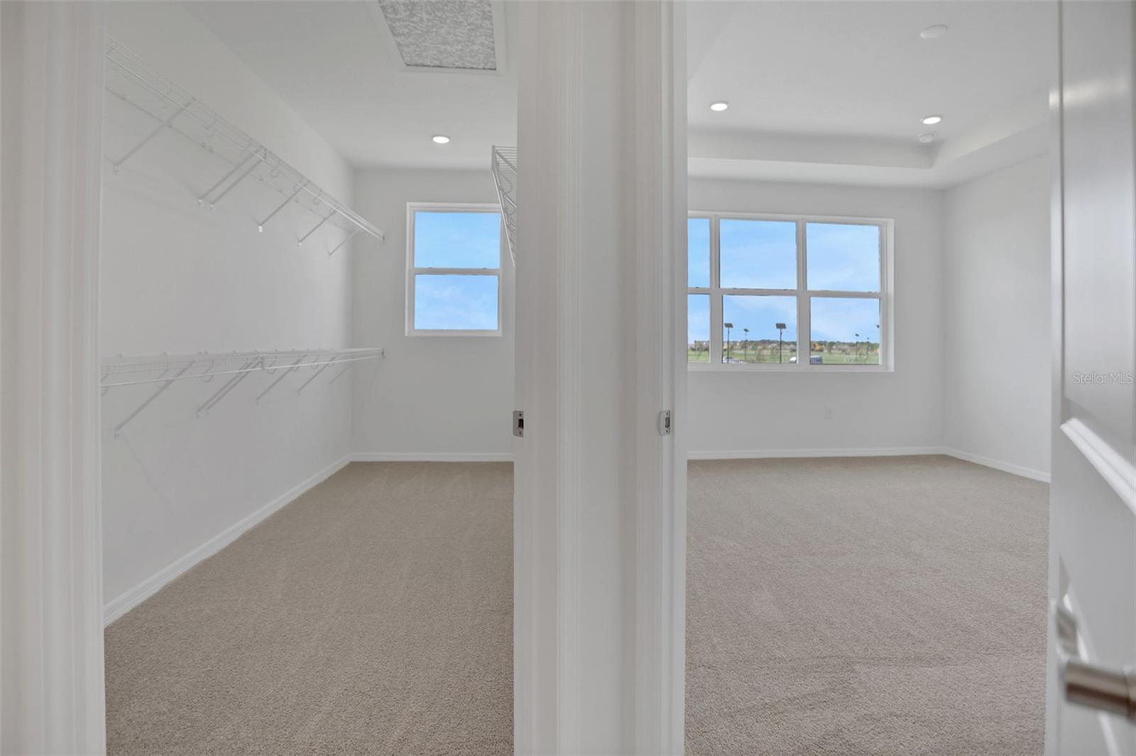 7570 SEA OAK CT — photo 32