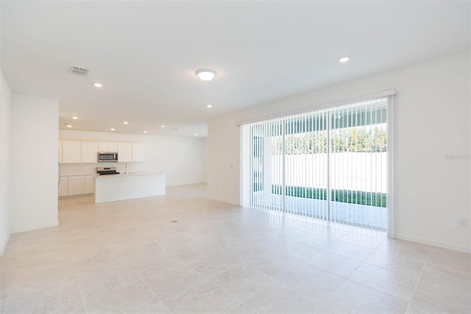 3044 FOREST MEADOW AVE — photo 15