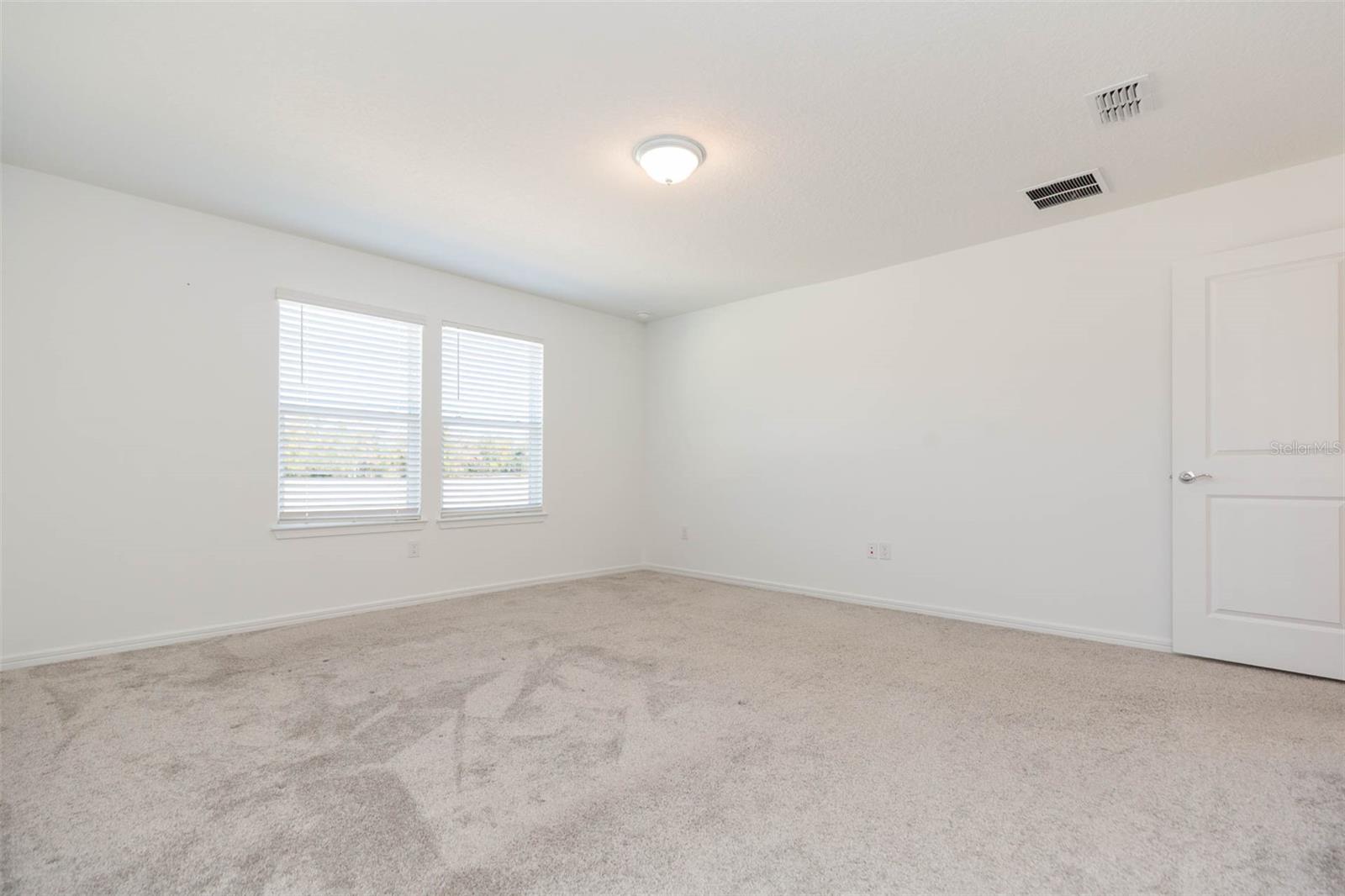 3044 FOREST MEADOW AVE — photo 27
