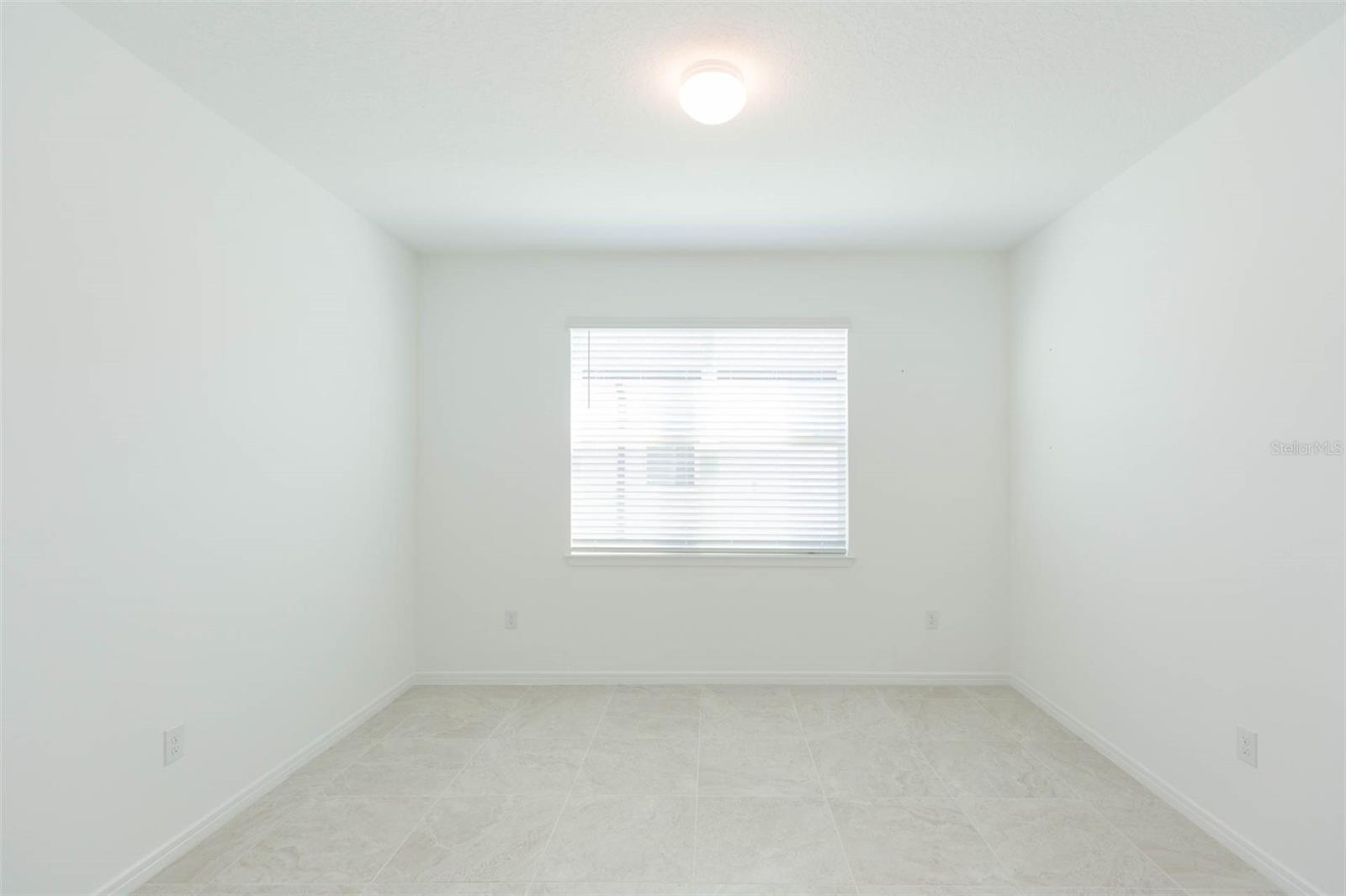 3044 FOREST MEADOW AVE — photo 5