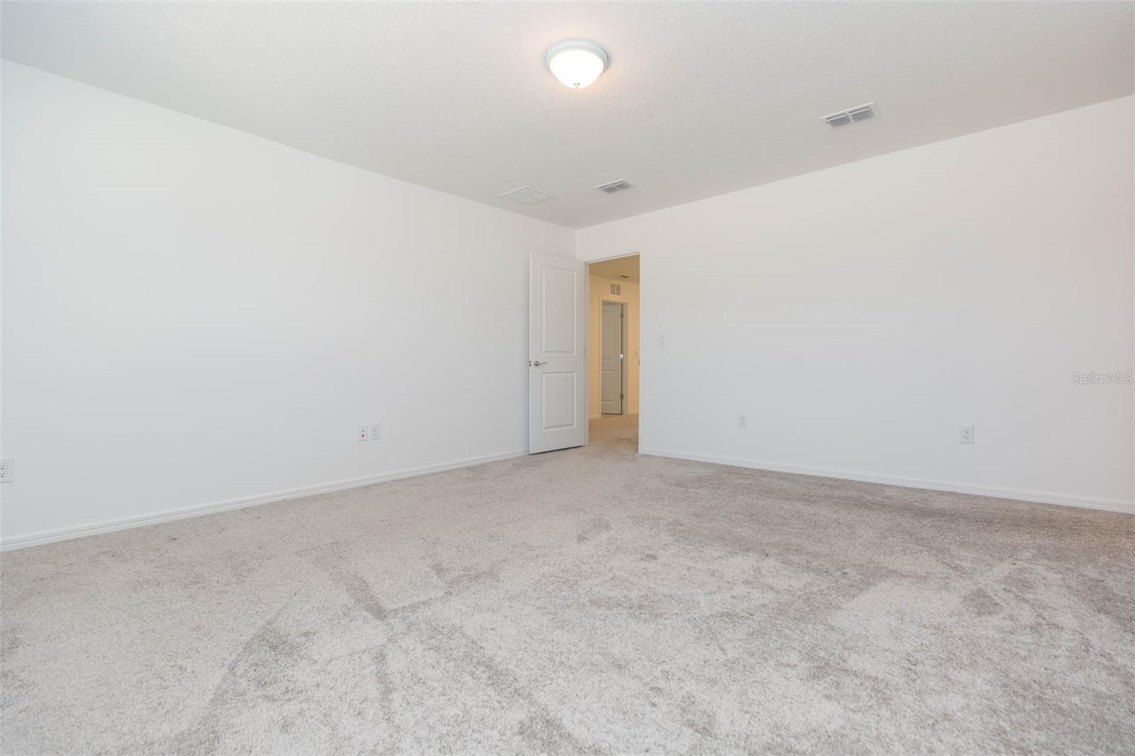3044 FOREST MEADOW AVE — photo 26