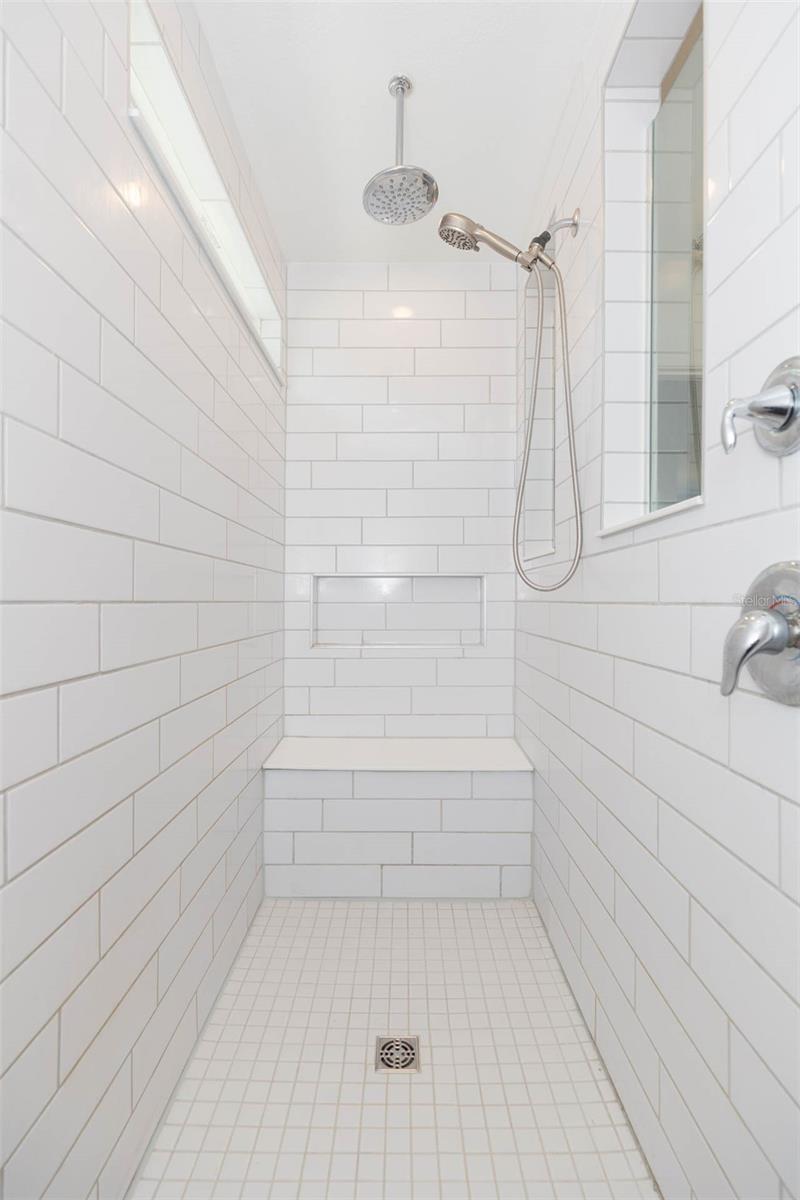 3044 FOREST MEADOW AVE — photo 30