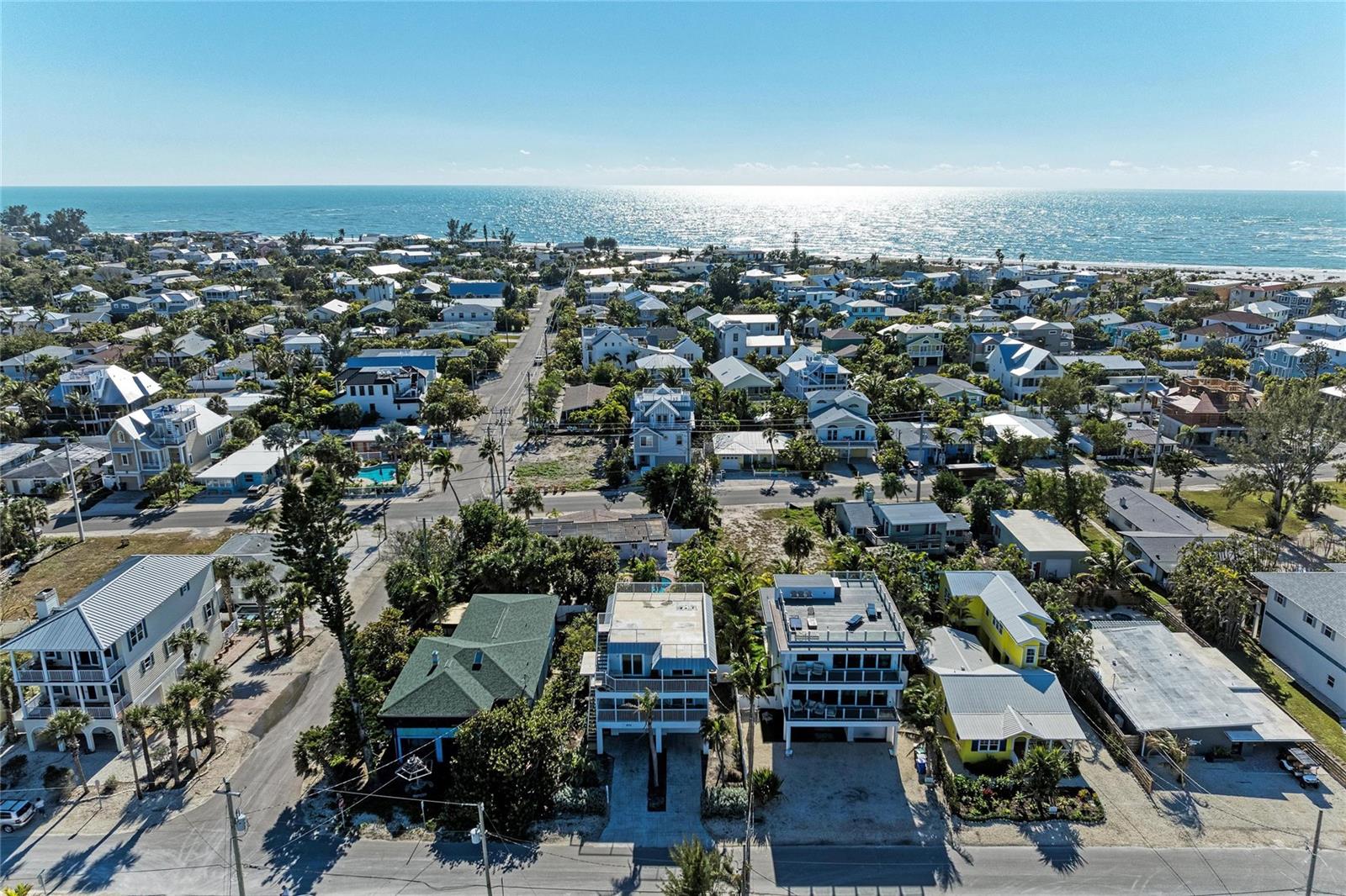 872 NORTH SHORE DR — photo 52