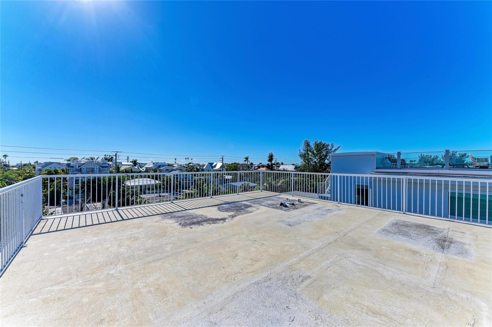 872 NORTH SHORE DR — photo 38