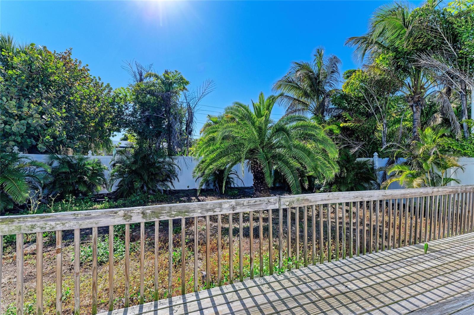 872 NORTH SHORE DR — photo 43