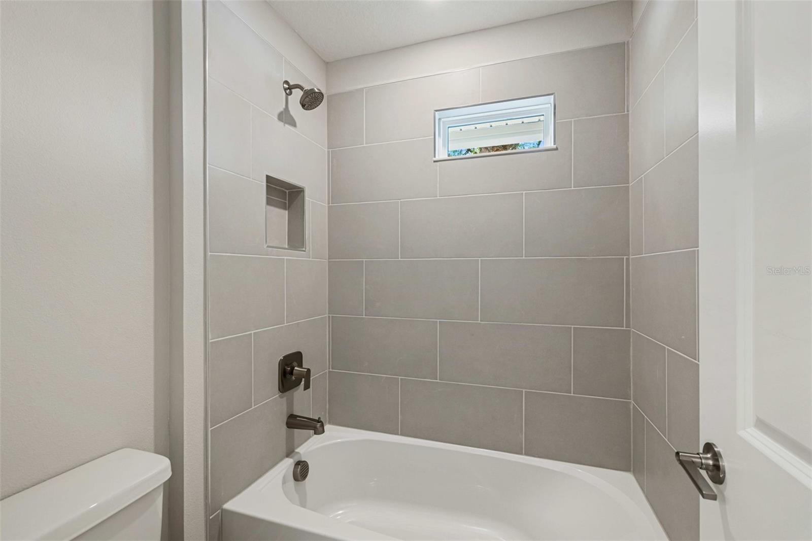 1005 W CYPRESS ST #1 — photo 16