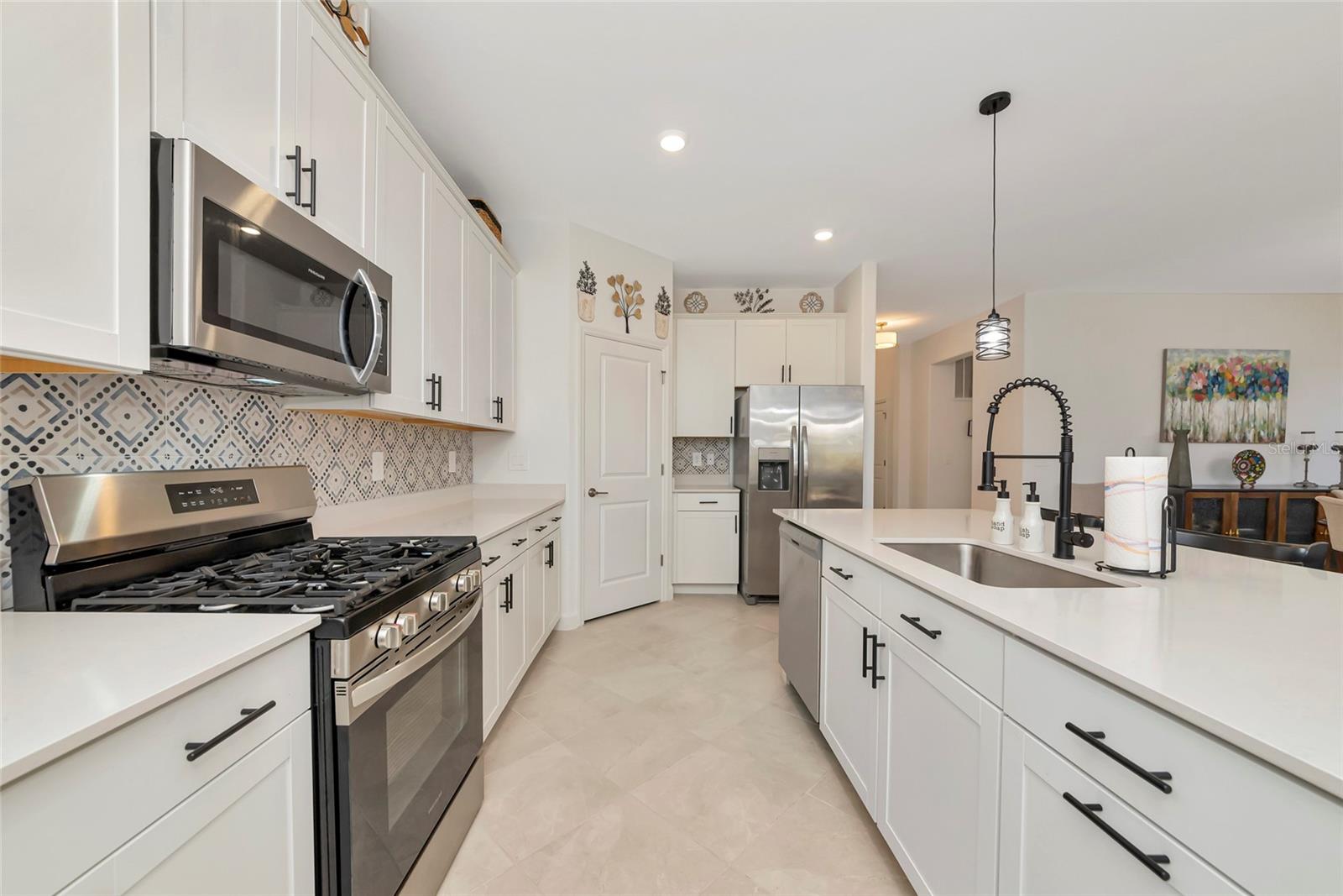 15135 OXFORD GREY DR — photo 22