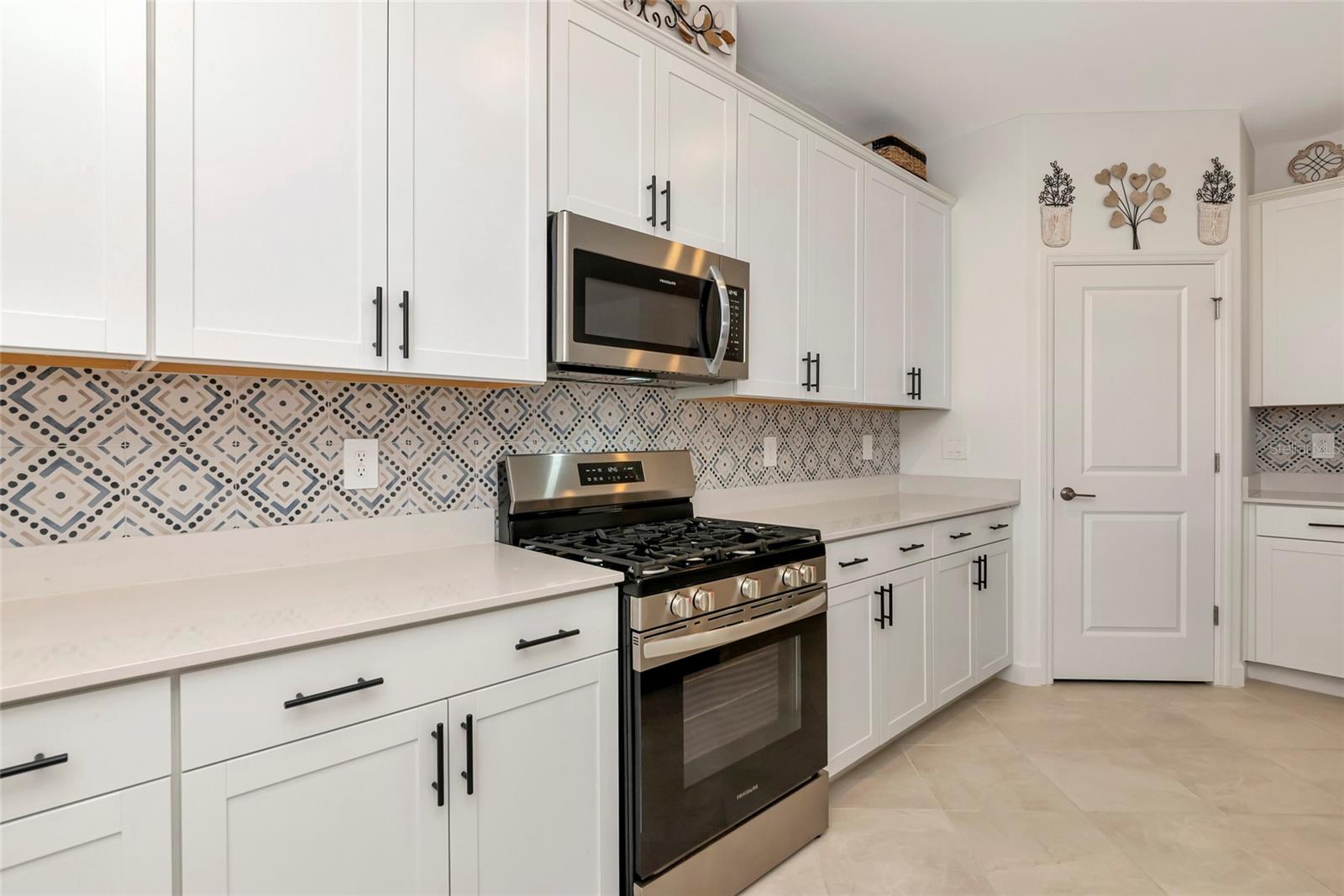 15135 OXFORD GREY DR — photo 21