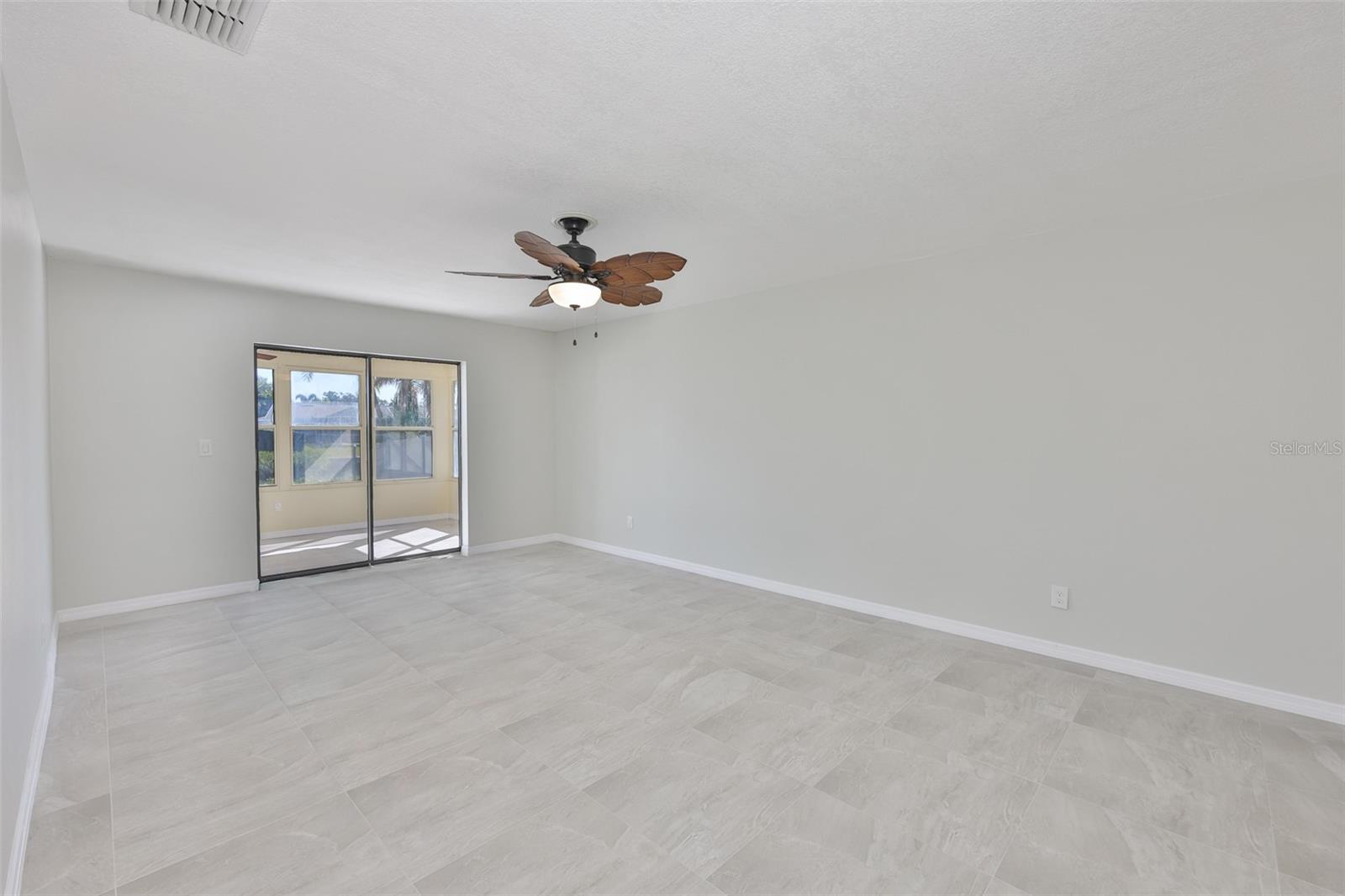 6523 KING PALM WAY — photo 22
