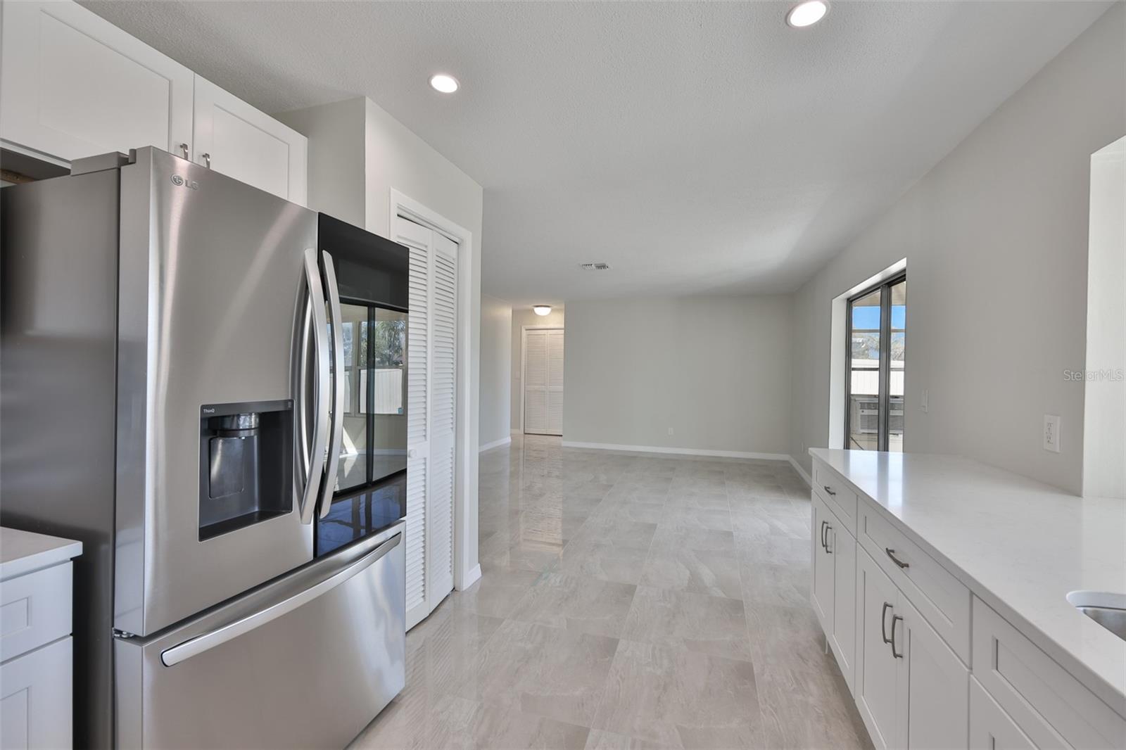 6523 KING PALM WAY — photo 37